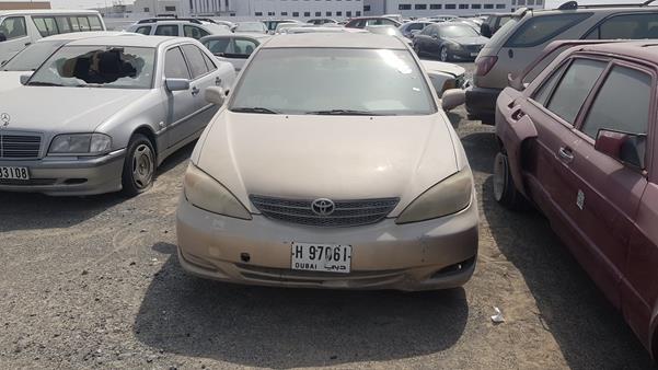 TOYOTA CAMRY 2002 jtdbe32kx20068335