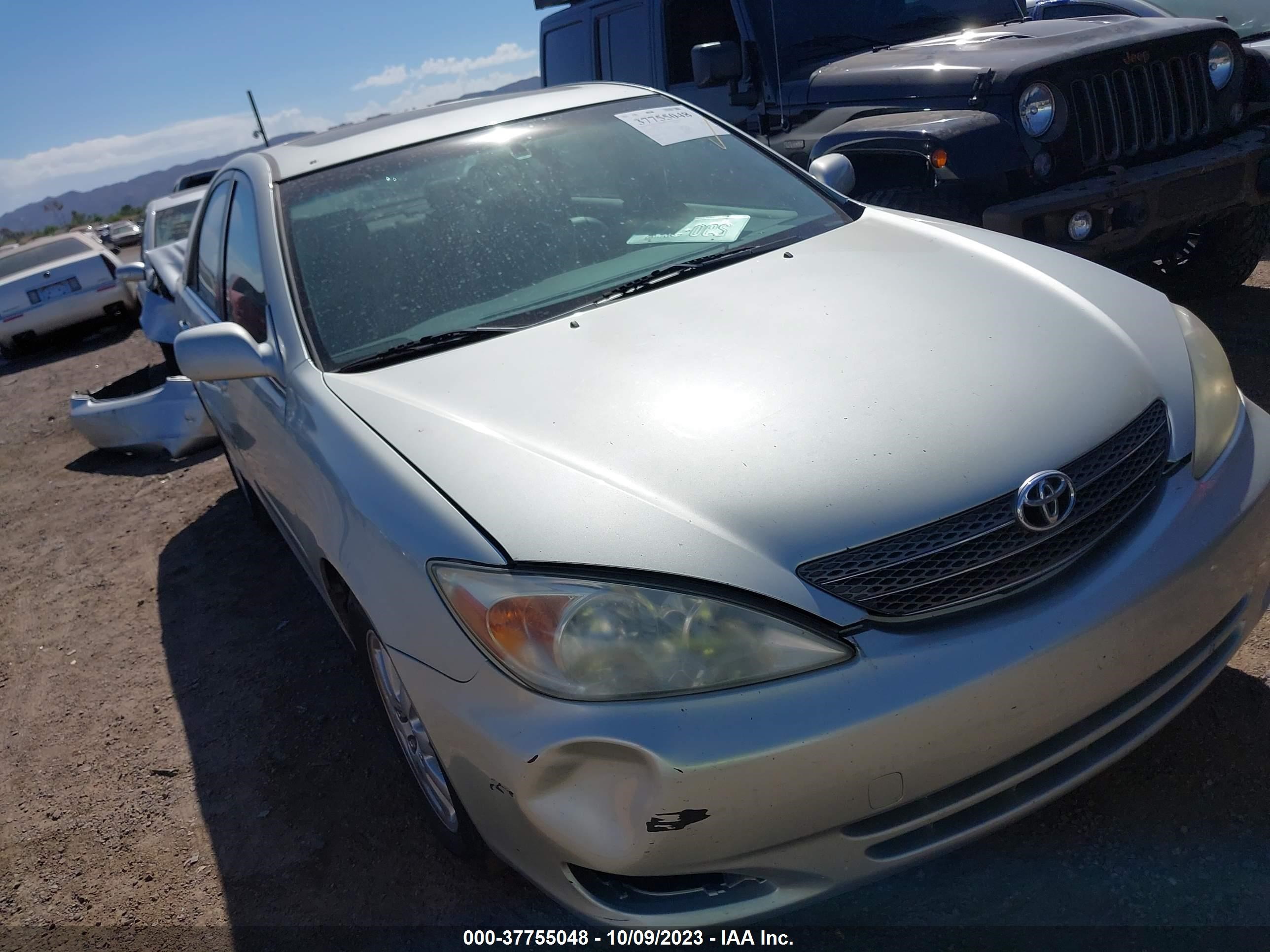 TOYOTA CAMRY 2002 jtdbf30k220039301