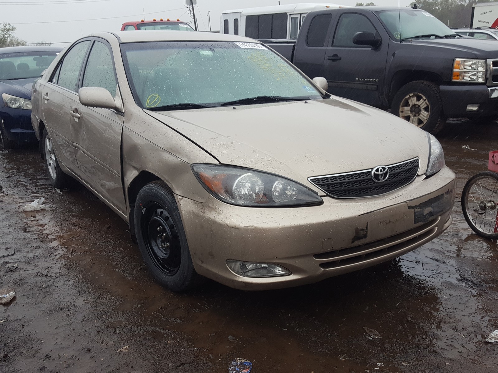 TOYOTA CAMRY LE 2002 jtdbf32k220051400