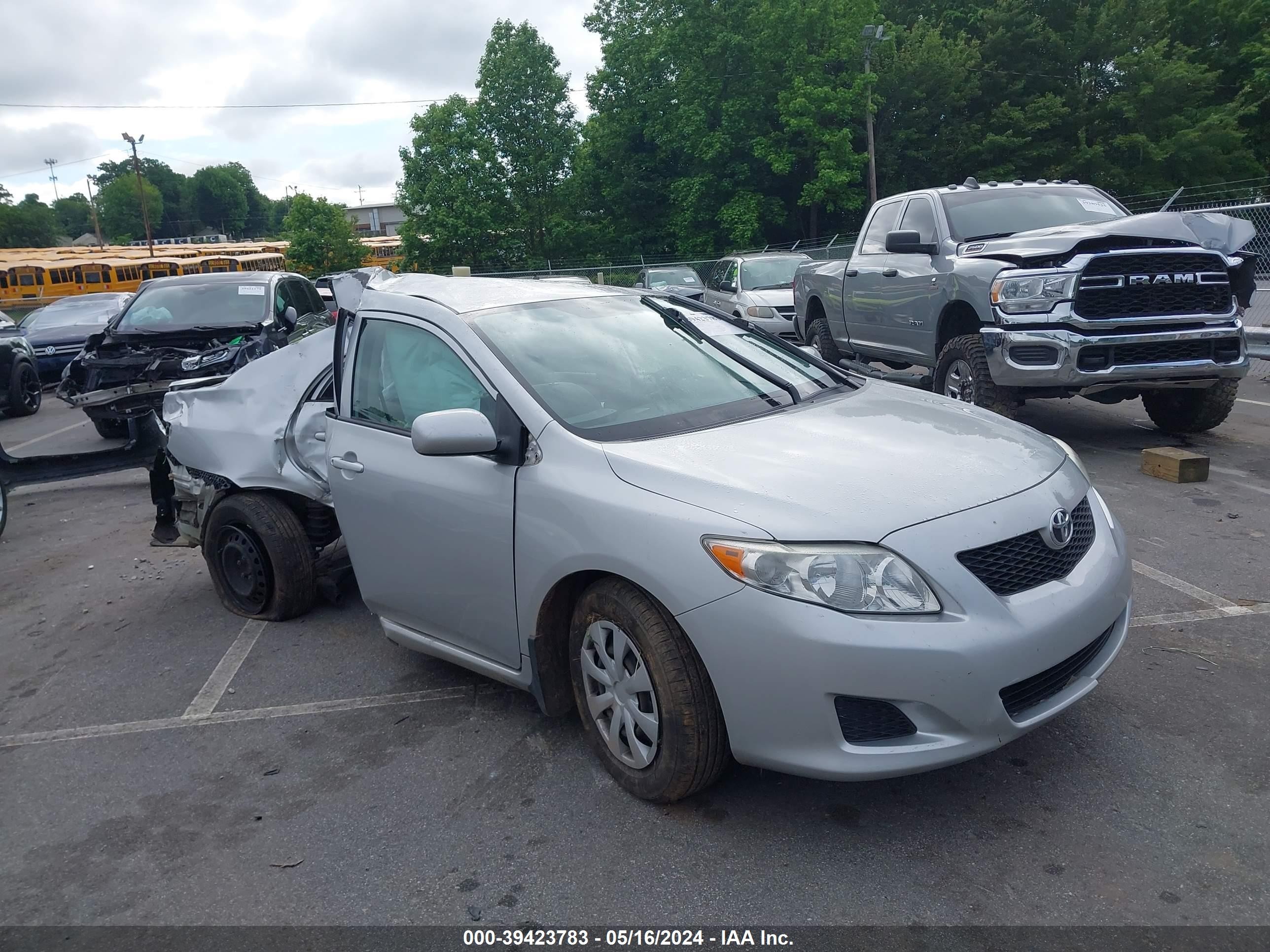 TOYOTA COROLLA 2009 jtdbl40e59j039175