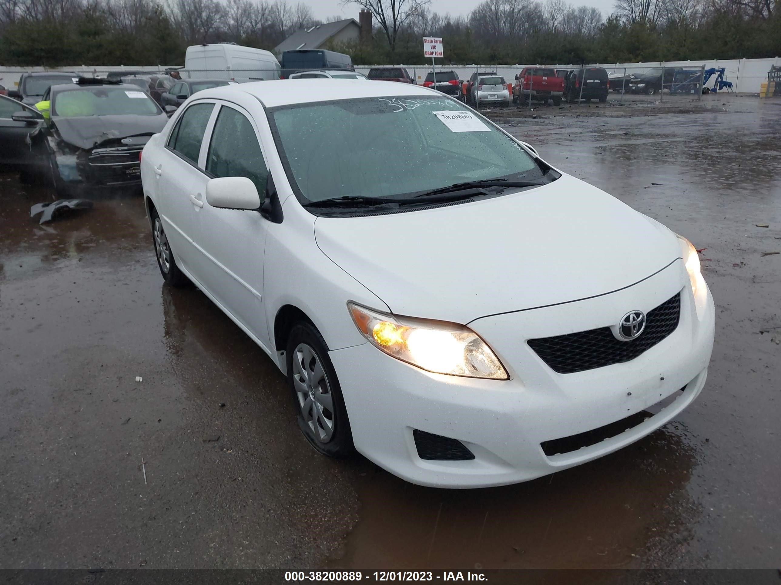 TOYOTA COROLLA 2009 jtdbl40e899038703