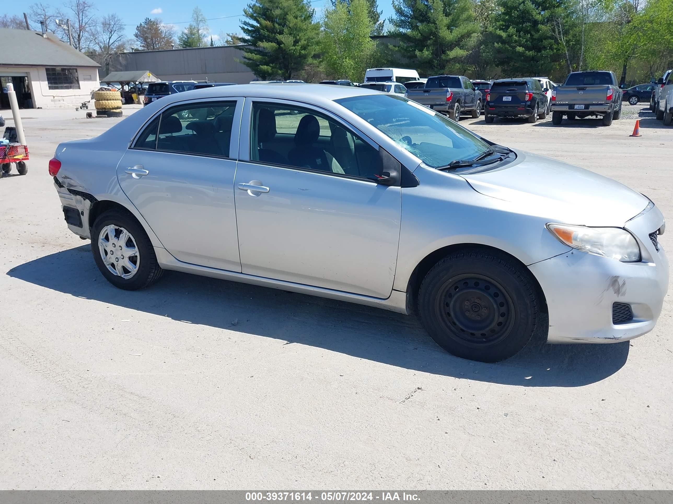 TOYOTA COROLLA 2009 jtdbl40e999042338