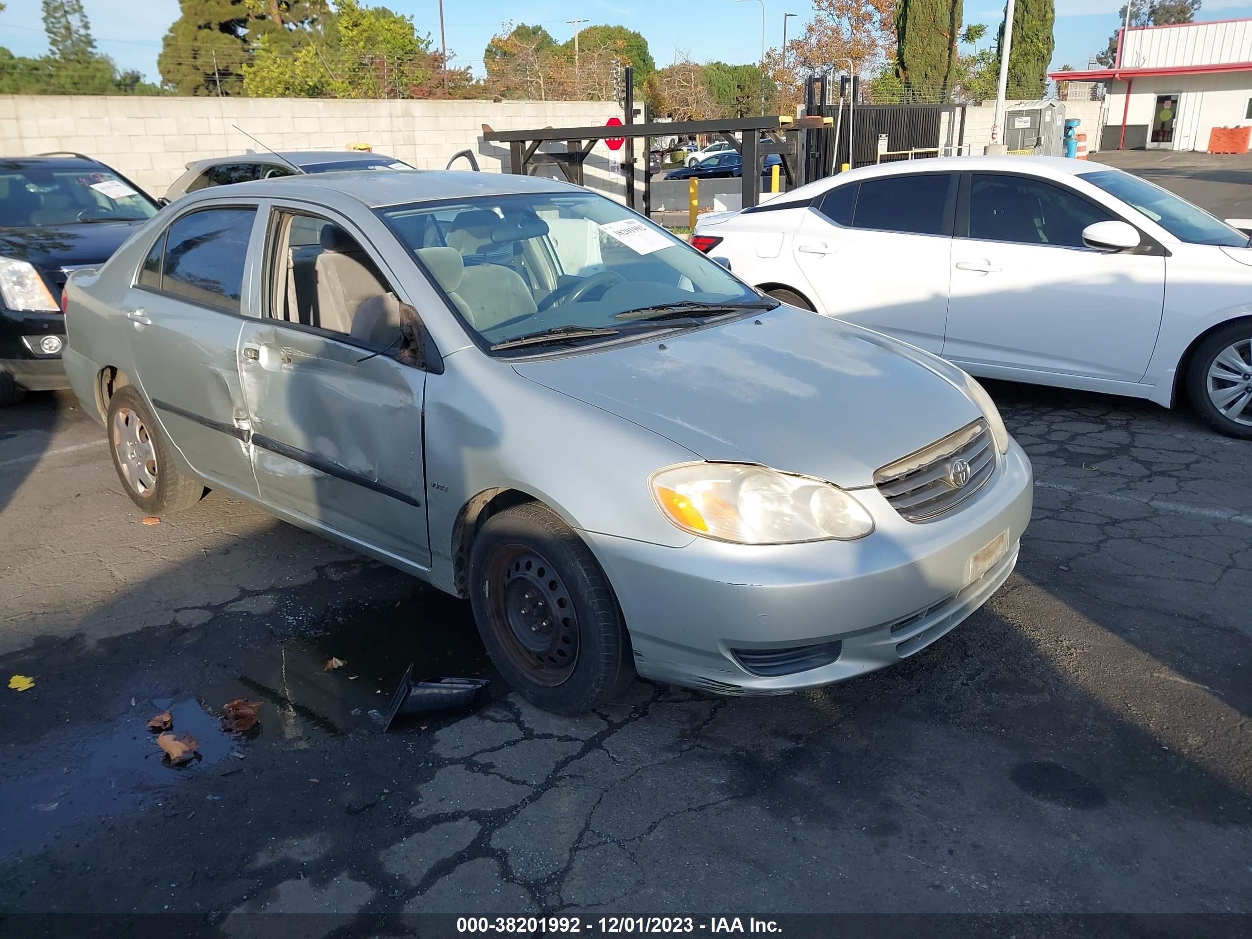 TOYOTA COROLLA 2004 jtdbr32e042041490