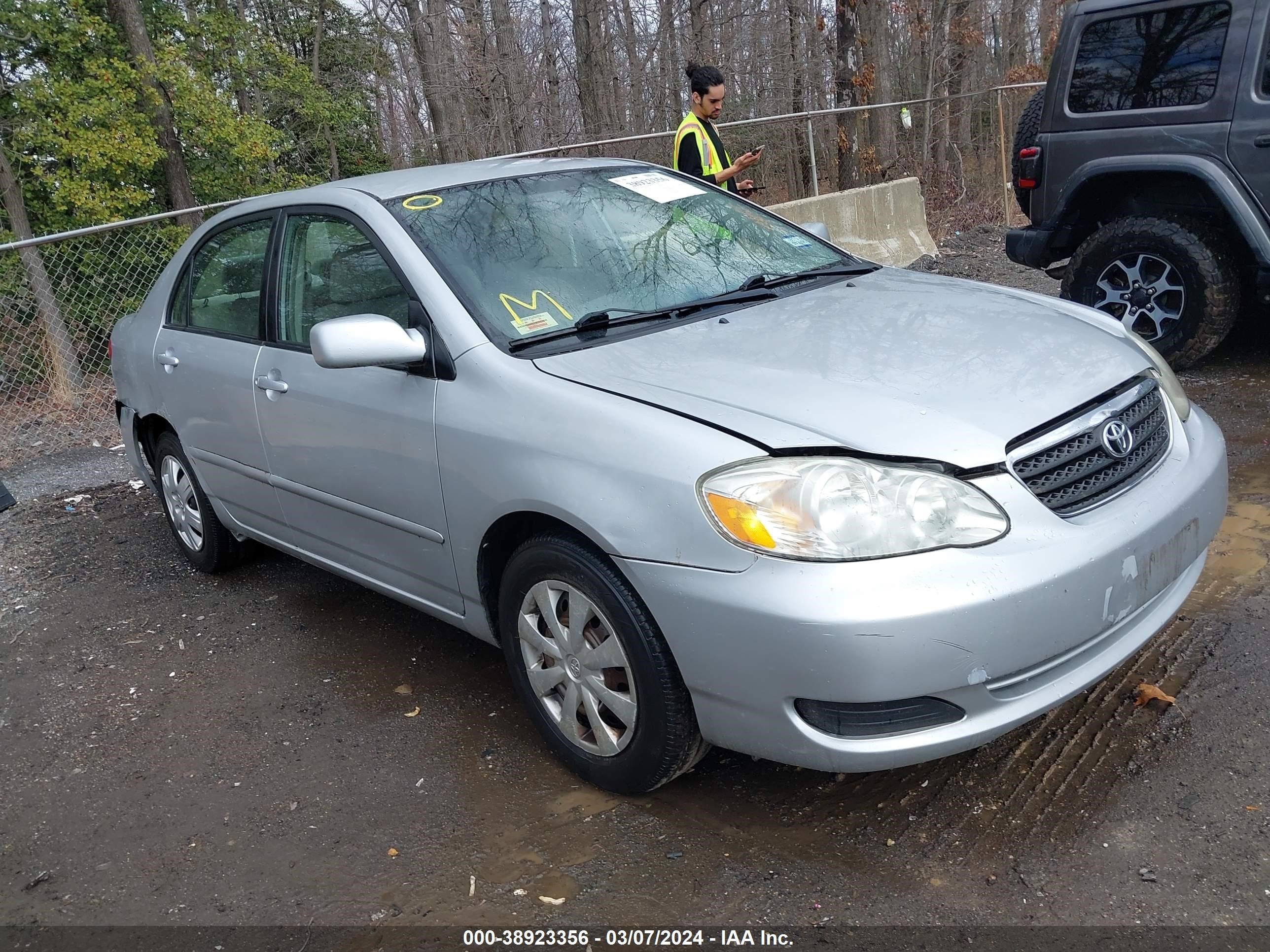 TOYOTA COROLLA 2007 jtdbr32e170102555