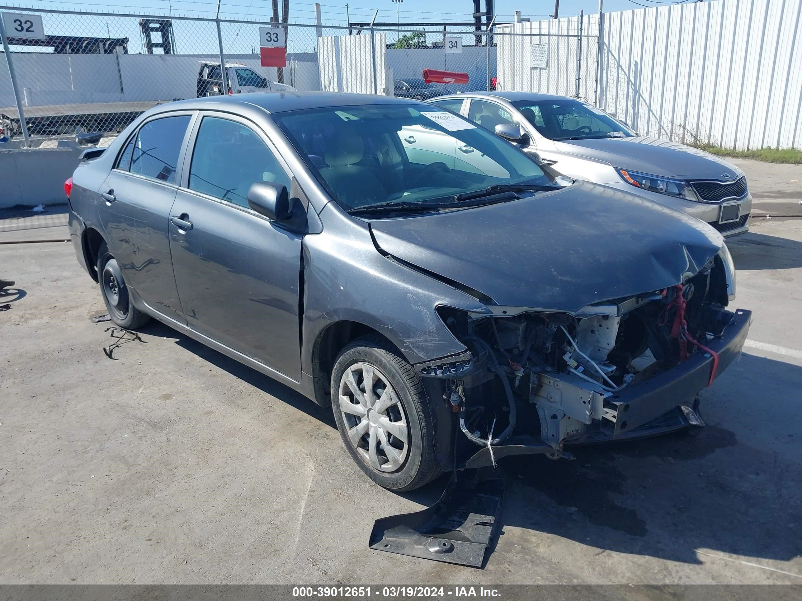 TOYOTA COROLLA 2007 jtdbr32e370135167