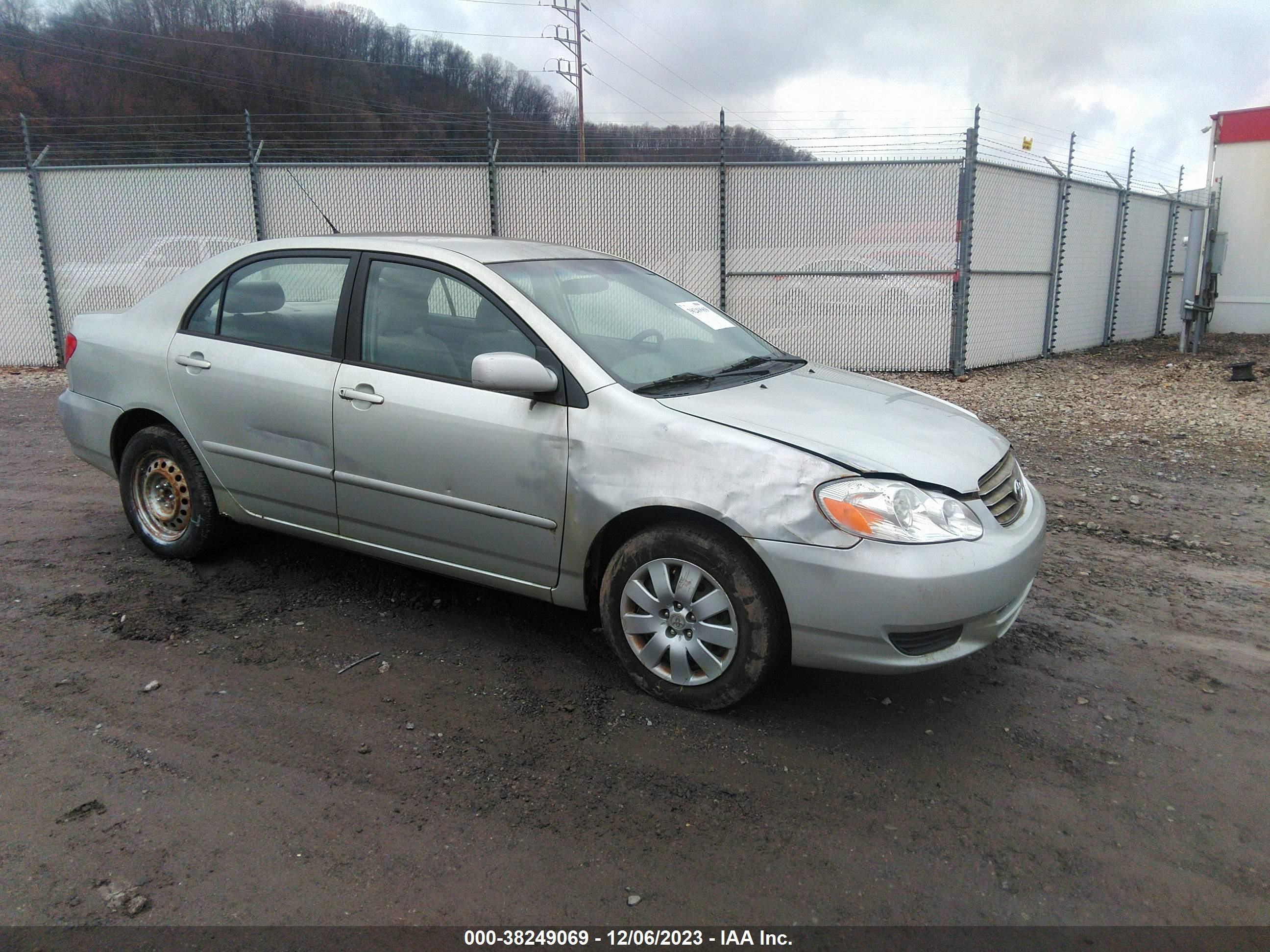 TOYOTA COROLLA 2004 jtdbr32e442018360