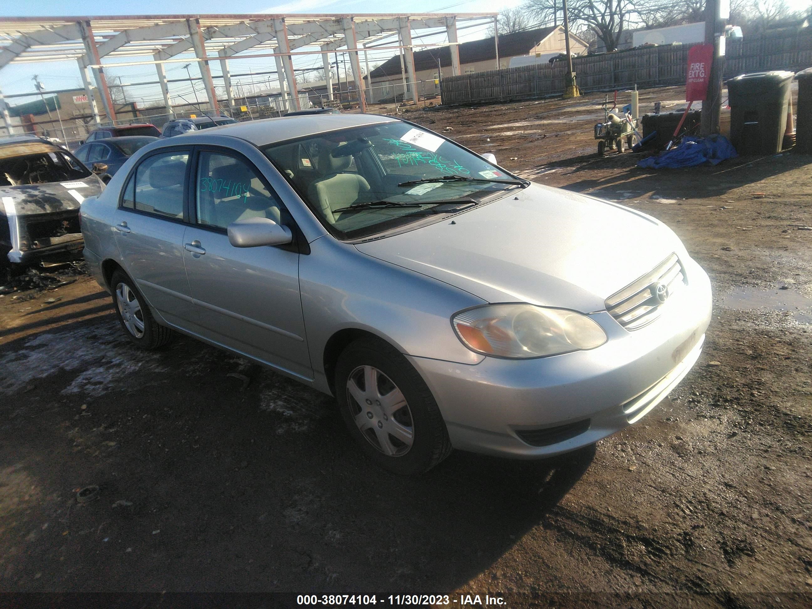 TOYOTA COROLLA 2004 jtdbr32e442025308