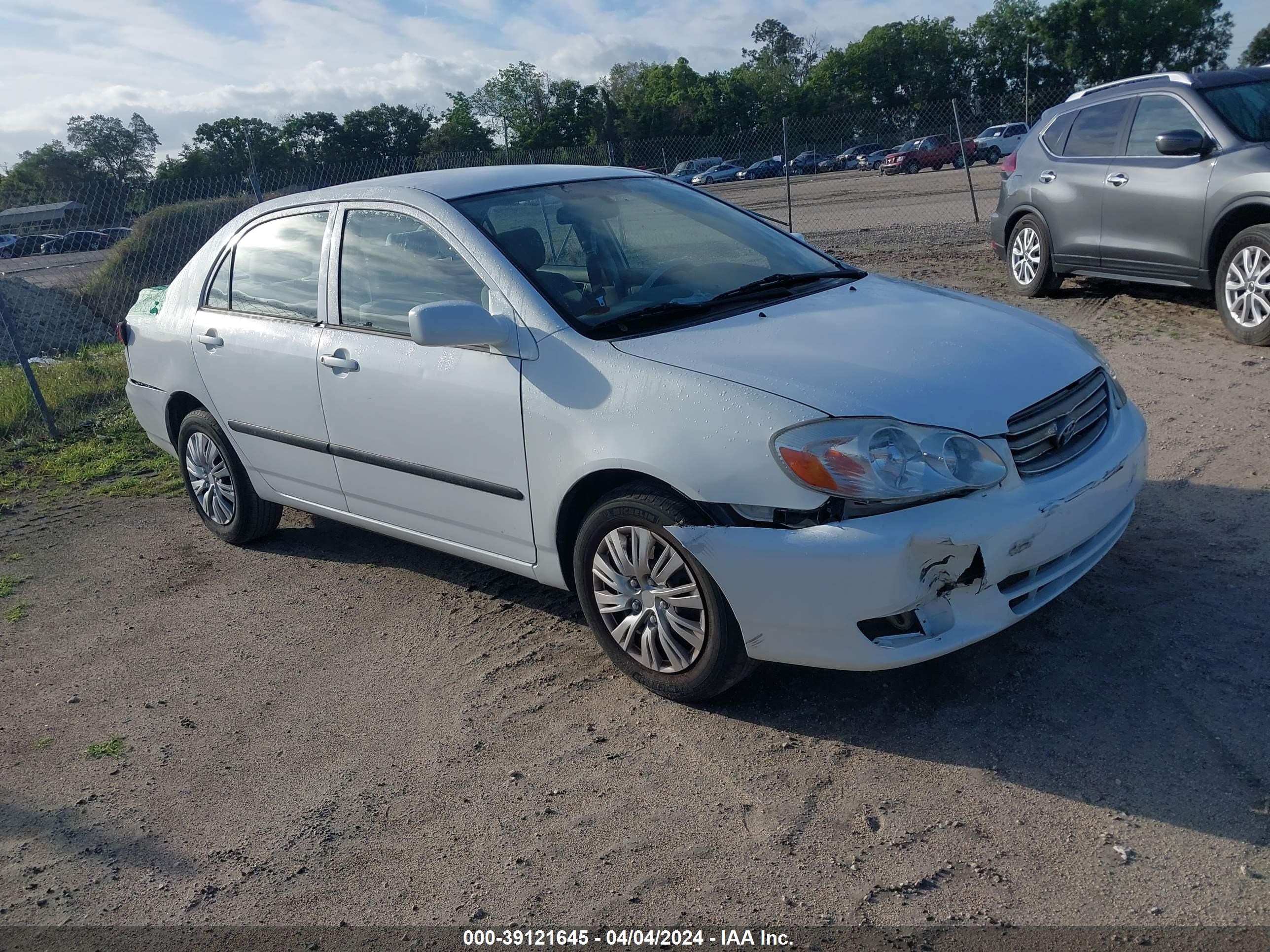 TOYOTA COROLLA 2003 jtdbr32e530013095