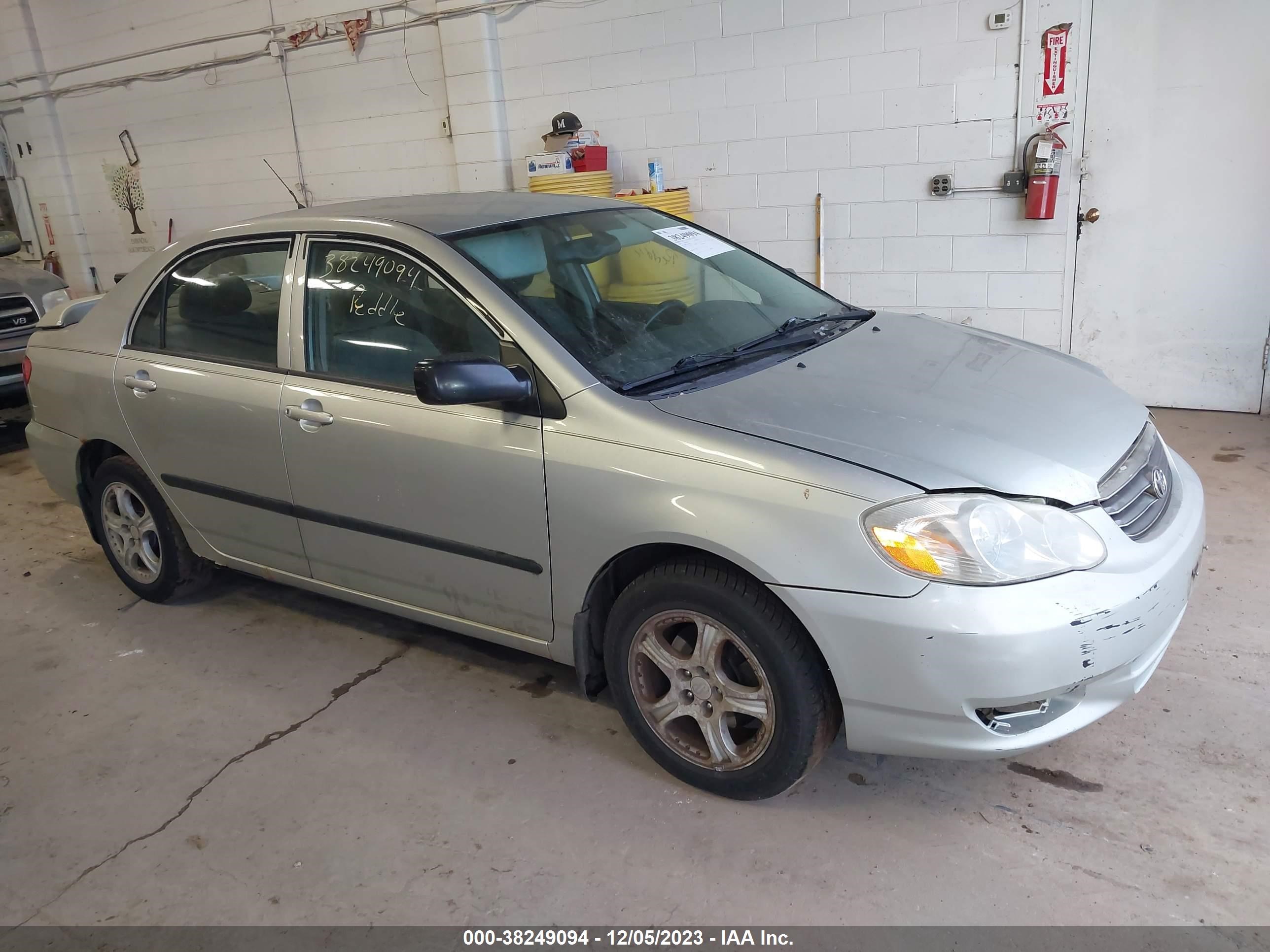 TOYOTA COROLLA 2004 jtdbr32e742046749