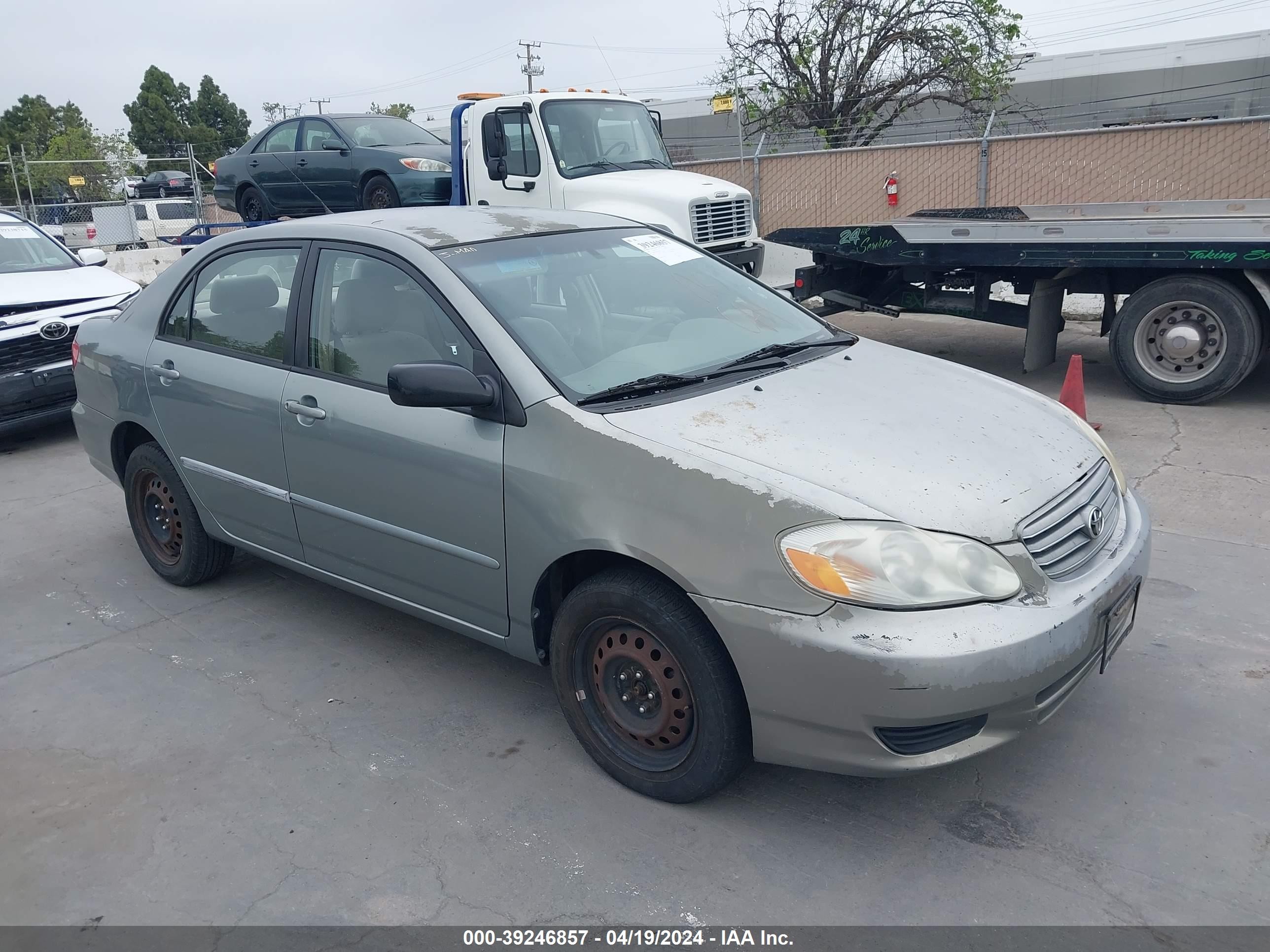 TOYOTA COROLLA 2004 jtdbr32e942023814