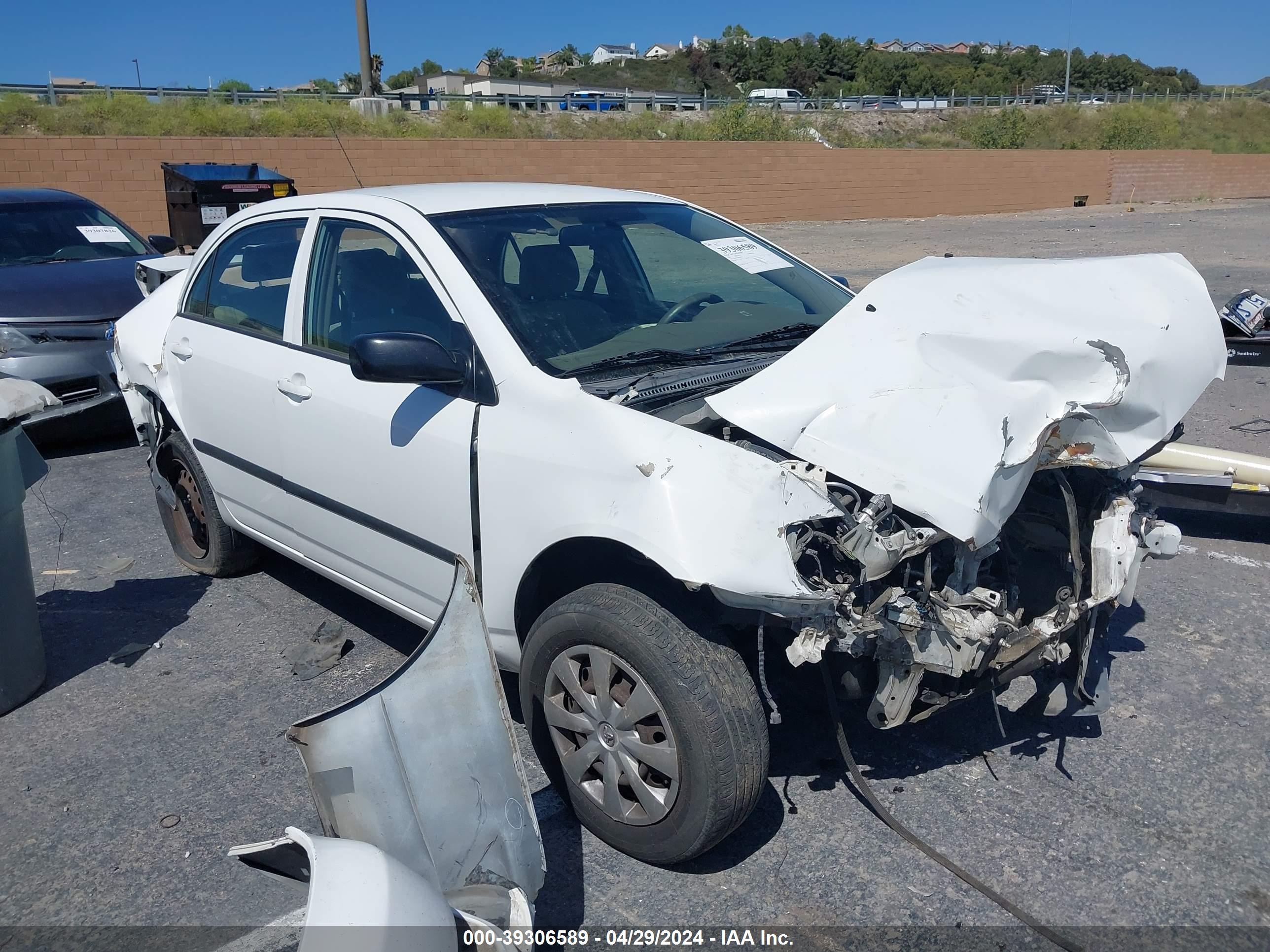 TOYOTA COROLLA 2005 jtdbr32e952055714