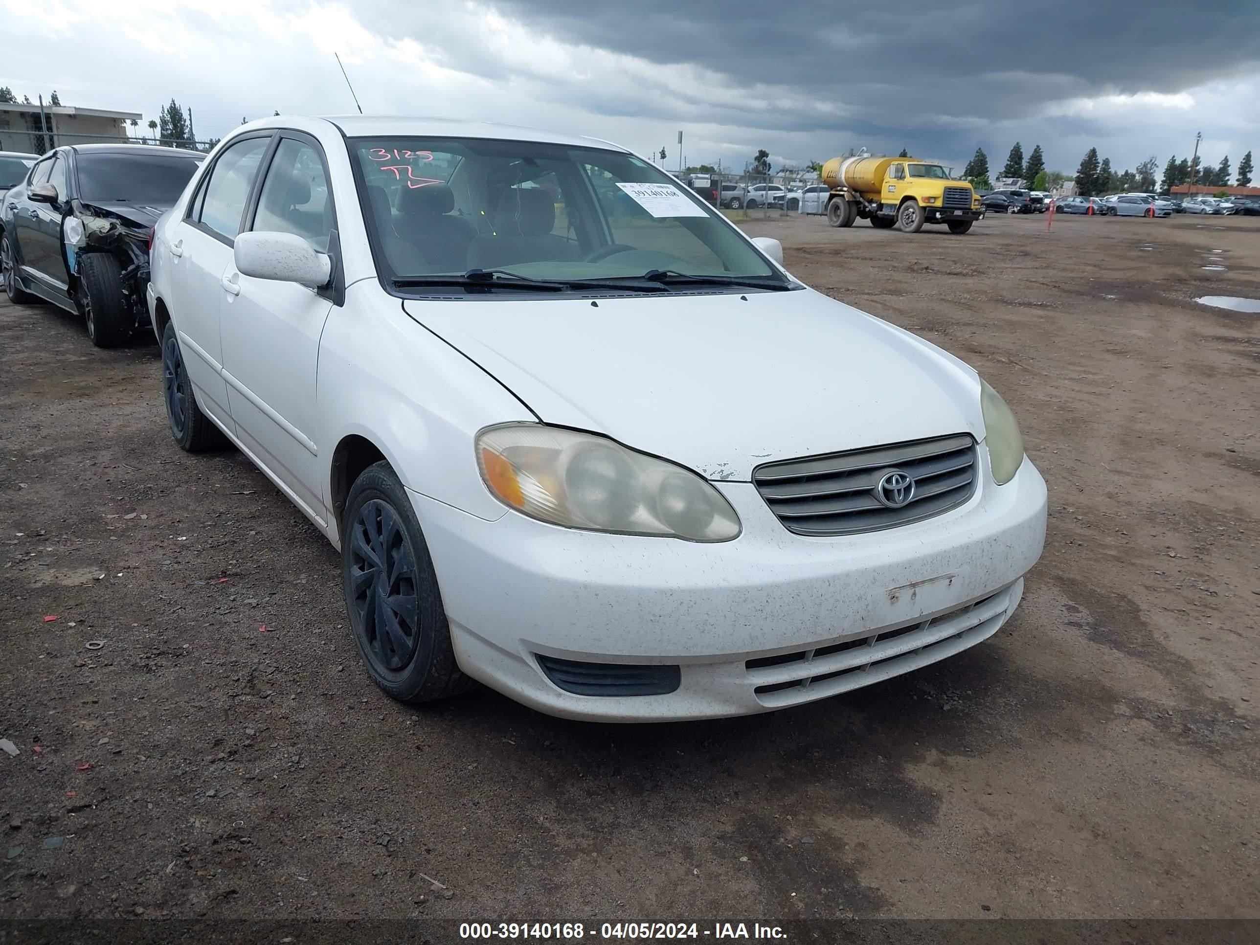 TOYOTA COROLLA 2004 jtdbr32ex42032750