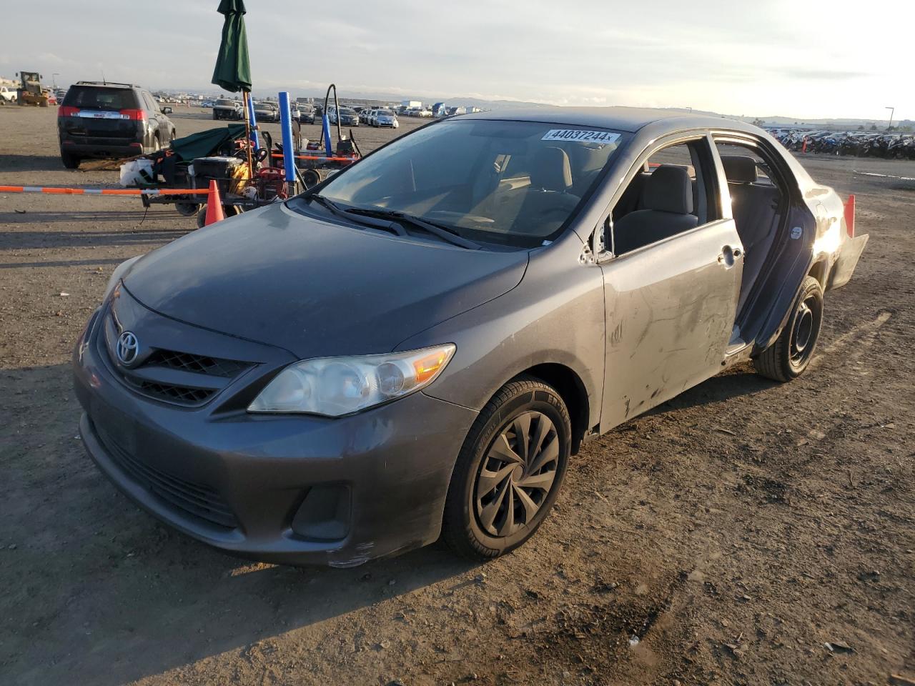 TOYOTA COROLLA 2011 jtdbu4ee3b9128109