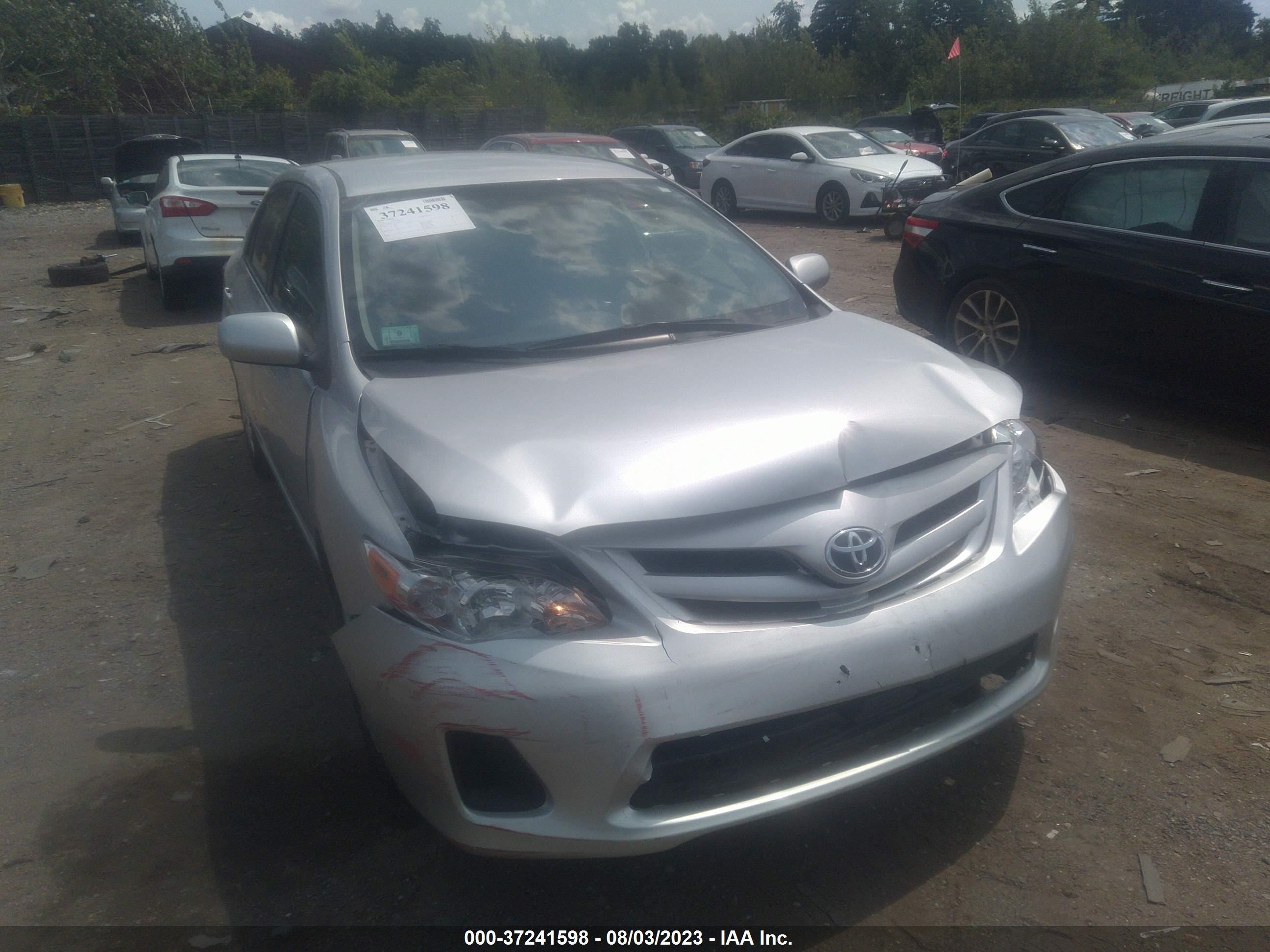 TOYOTA COROLLA 2011 jtdbu4ee5bj105574