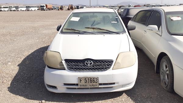 TOYOTA COROLLA 2002 jtdbw23e220020456