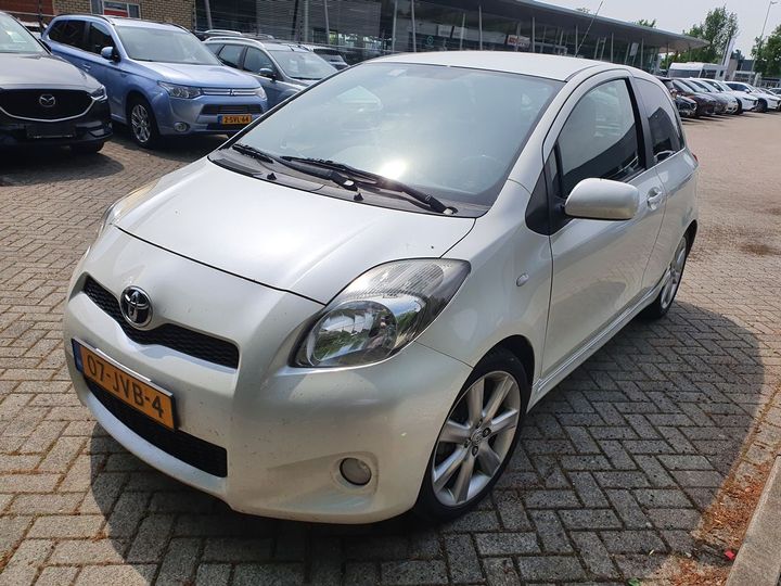 TOYOTA YARIS 2009 jtdjl963x00008446