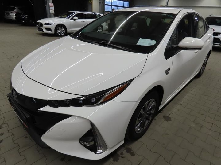 TOYOTA PRIUS 2017 jtdka3fp803040241