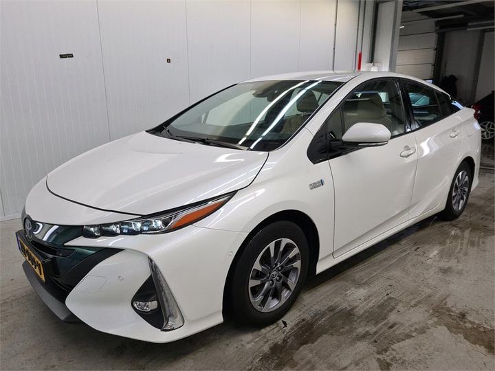 TOYOTA PRIUS 2018 jtdka3fp903083454