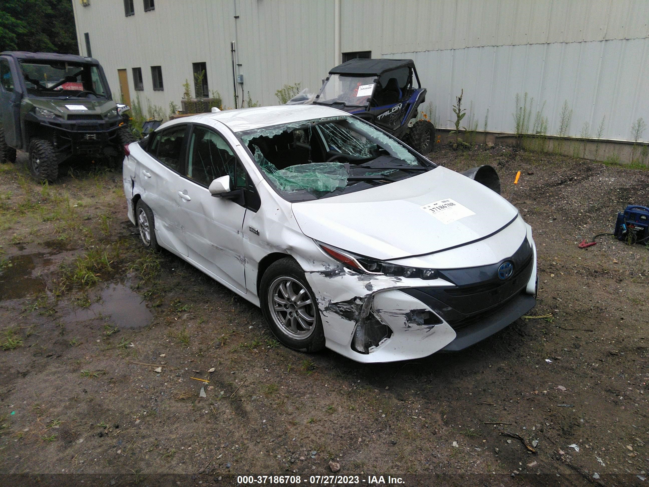 TOYOTA PRIUS 2021 jtdkamfp3m3186882