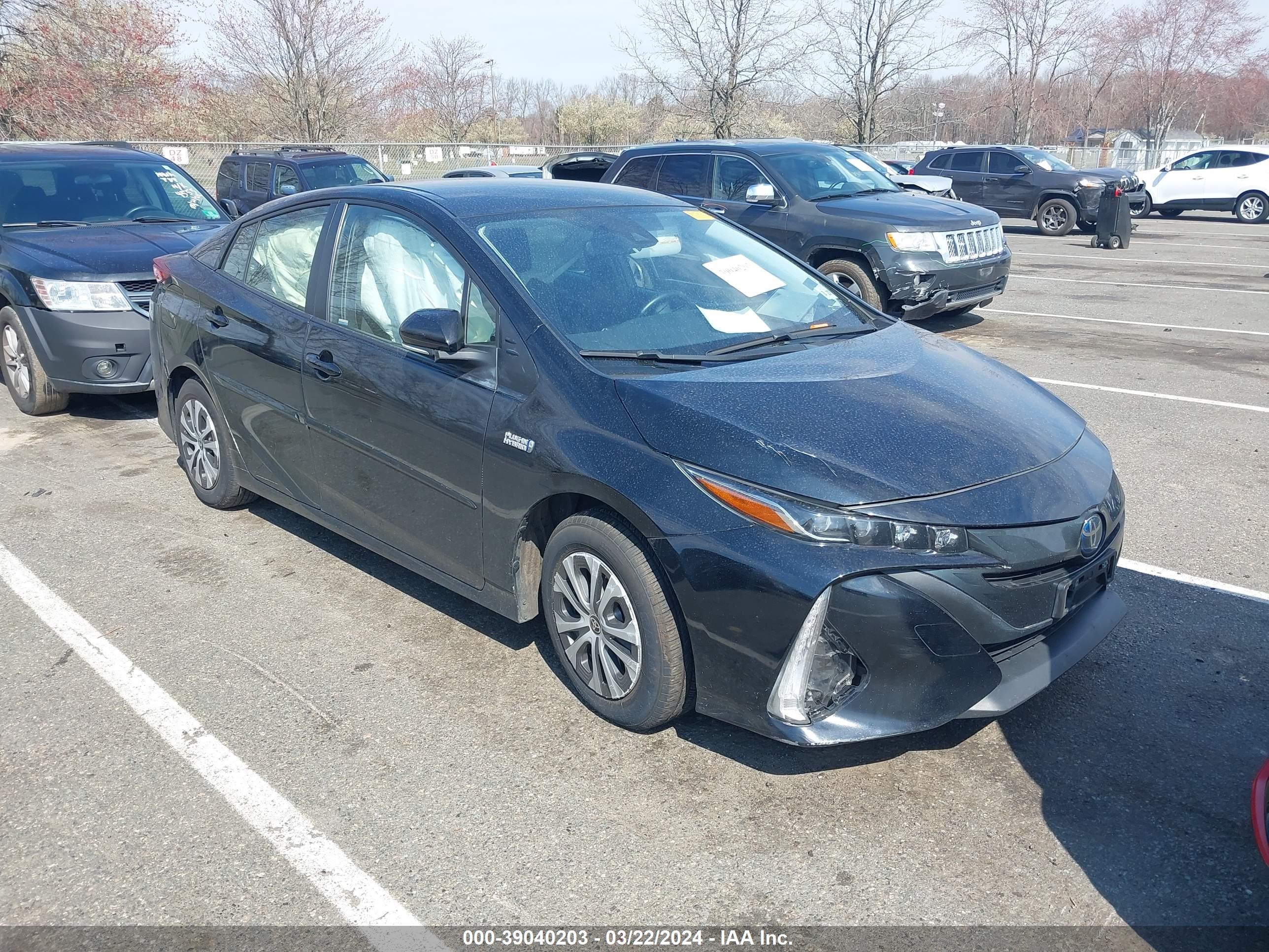 TOYOTA PRIUS 2022 jtdkamfp7n3210327