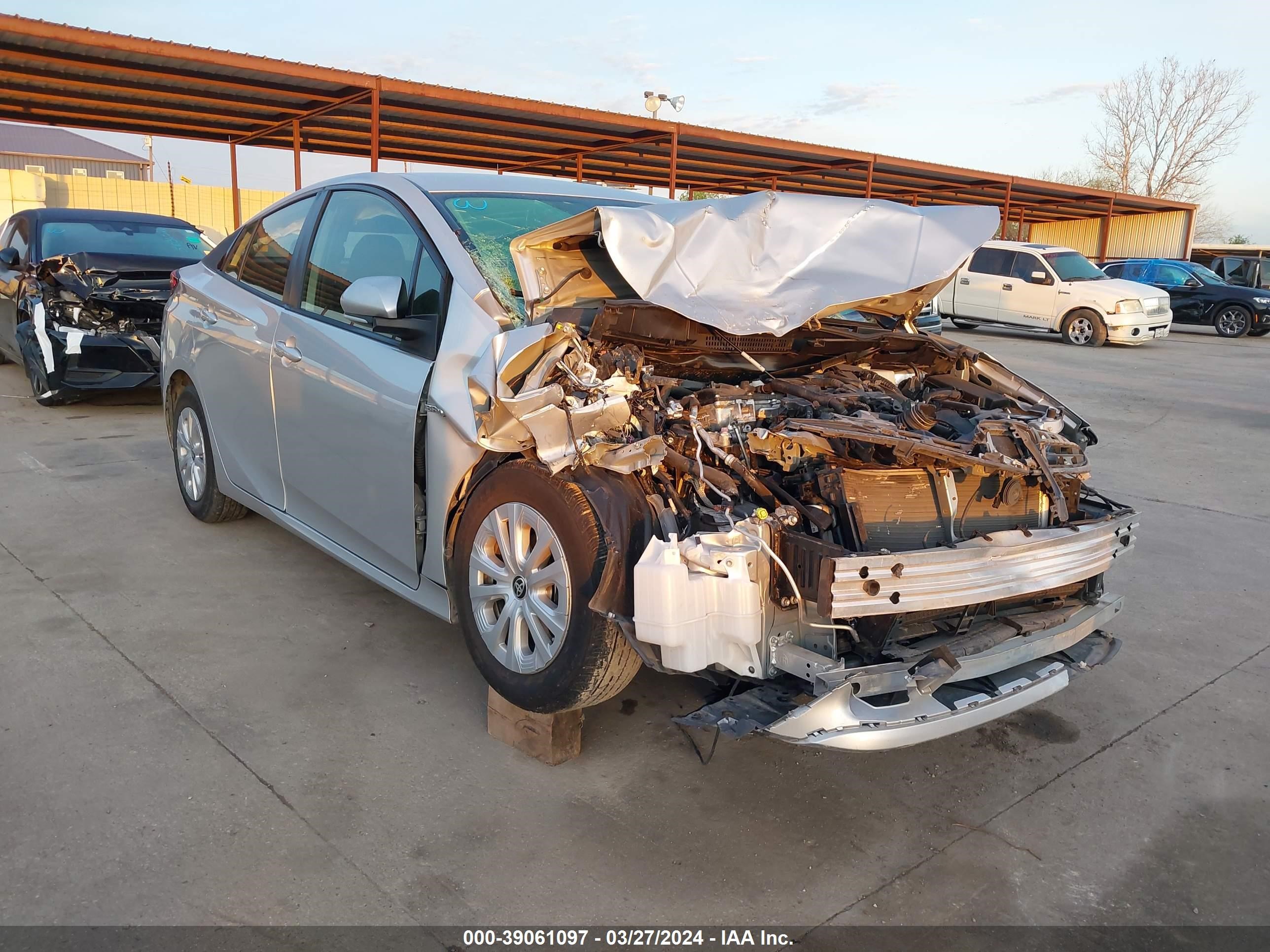 TOYOTA PRIUS 2021 jtdkamfu9m3140141