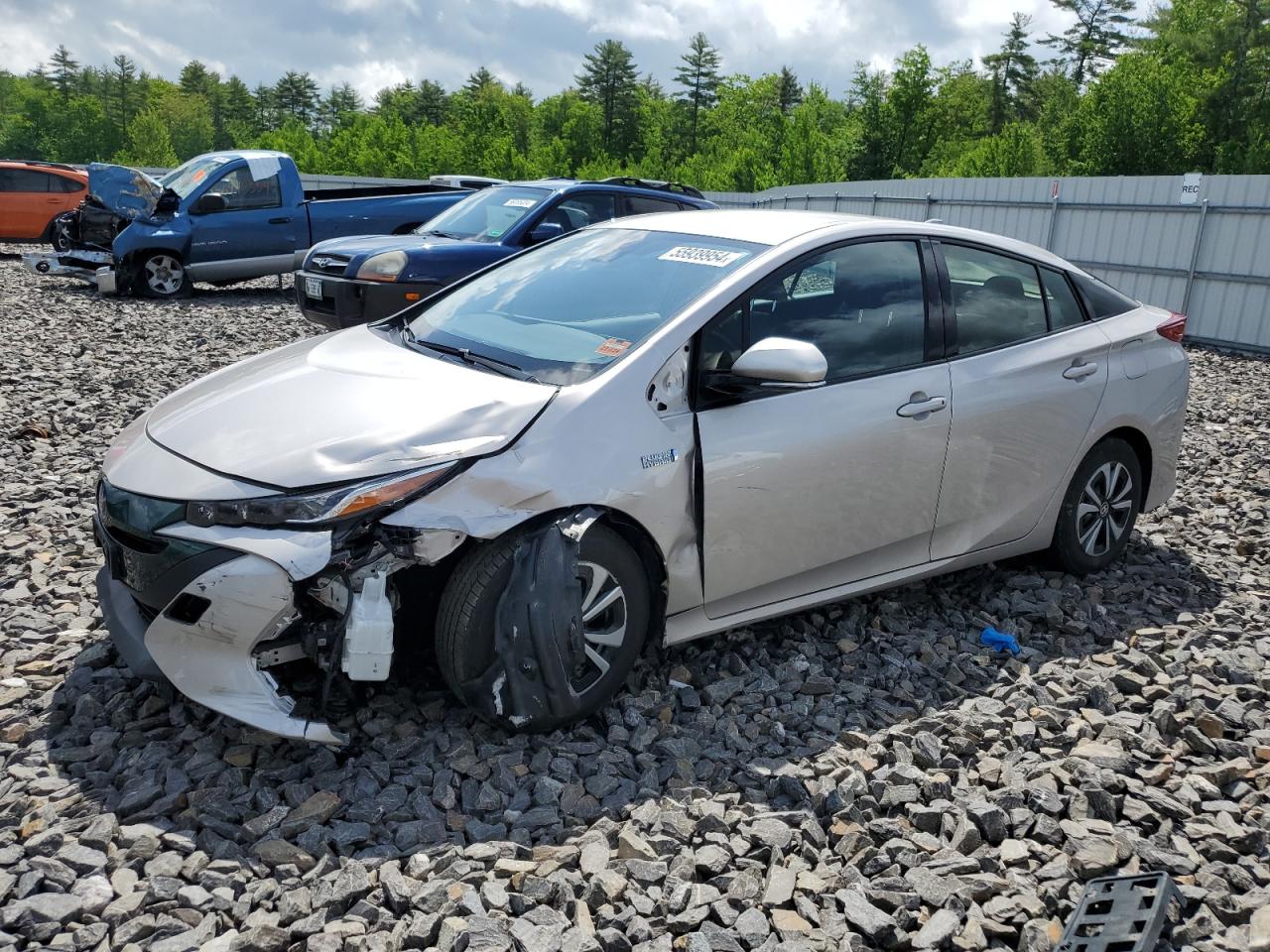 TOYOTA PRIUS 2017 jtdkarfp5h3045217