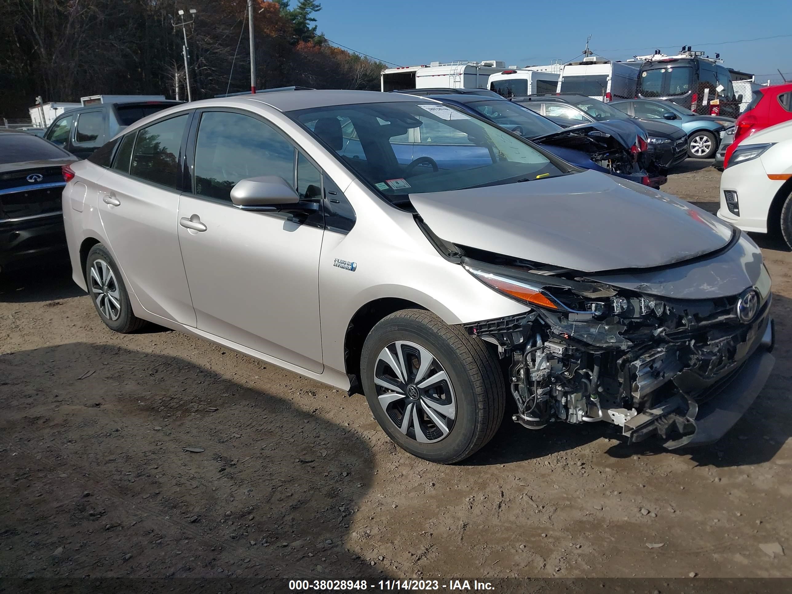 TOYOTA PRIUS 2018 jtdkarfp5j3085576