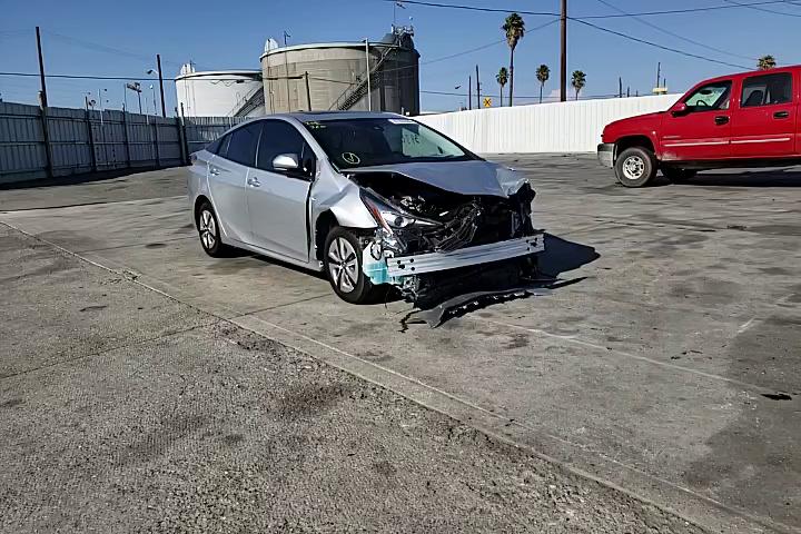 TOYOTA PRIUS 2016 jtdkarfu0g3003364