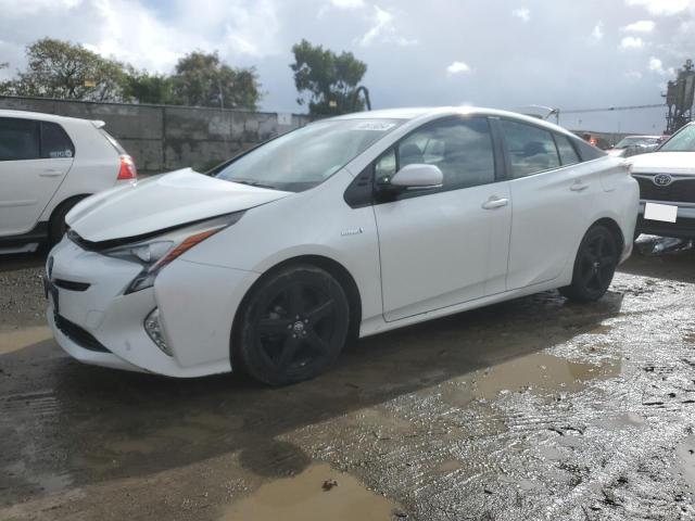 TOYOTA PRIUS 2016 jtdkarfu0g3020391