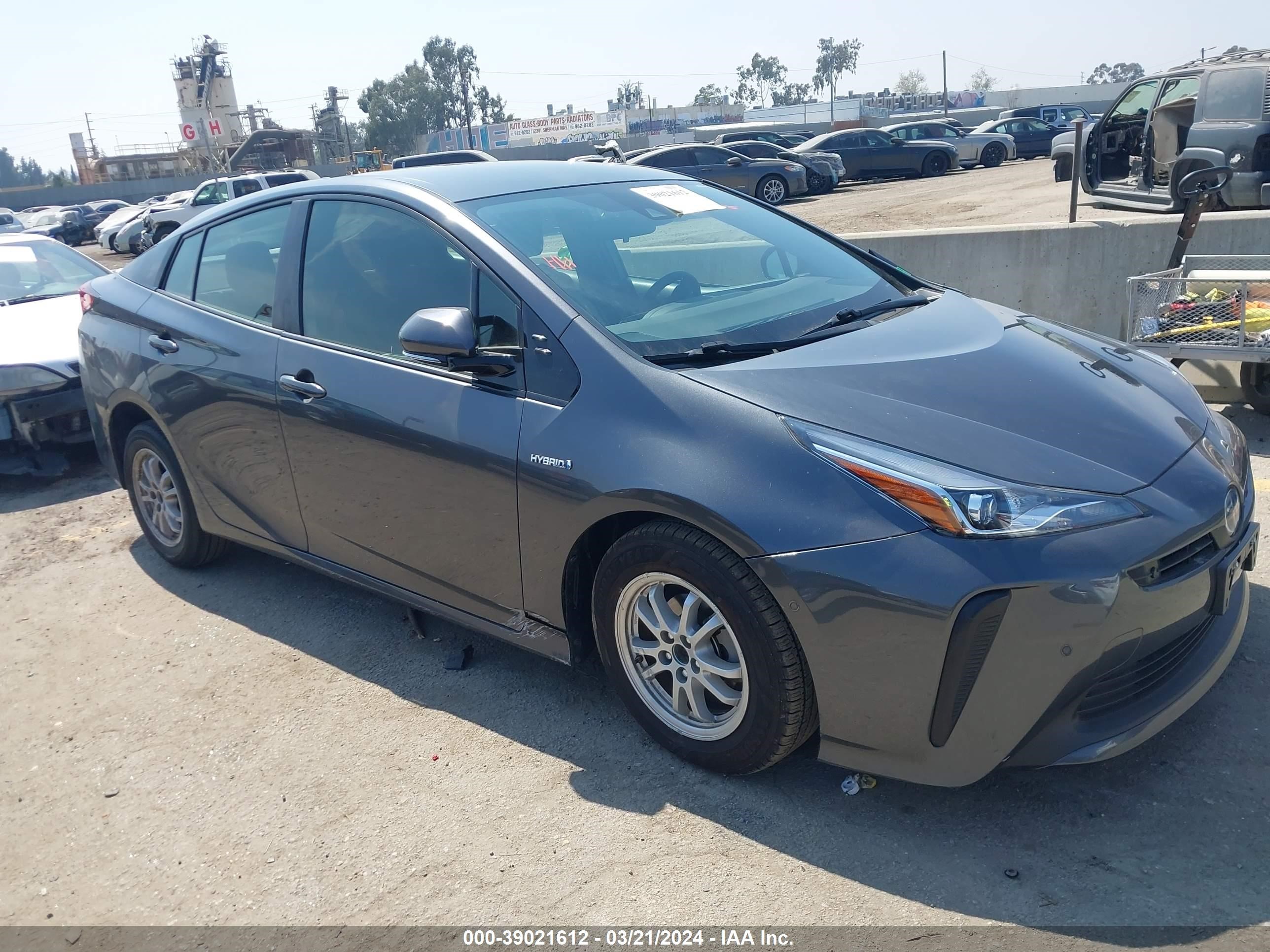 TOYOTA PRIUS 2019 jtdkarfu0k3095312