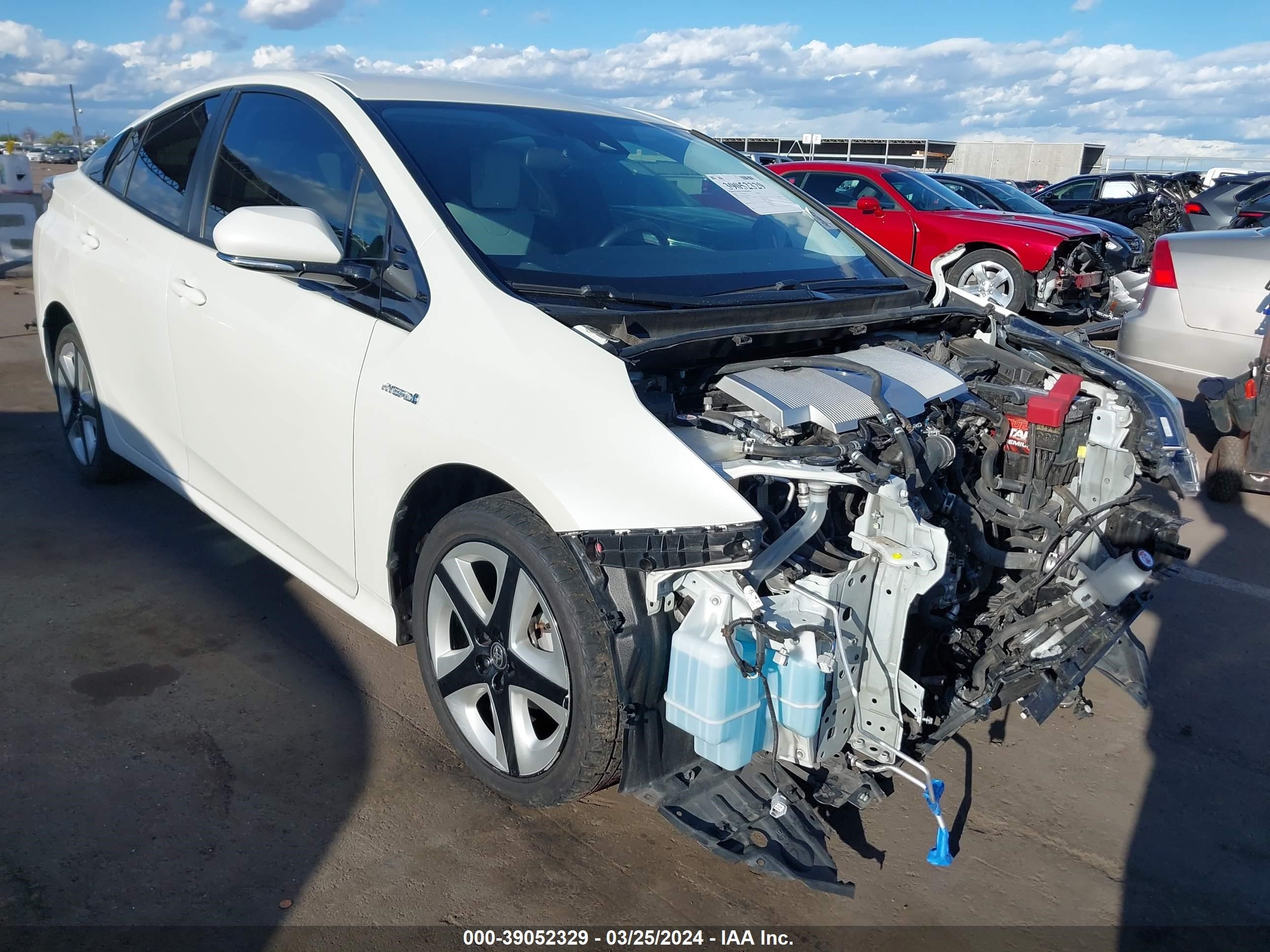 TOYOTA PRIUS 2018 jtdkarfu8j3549689