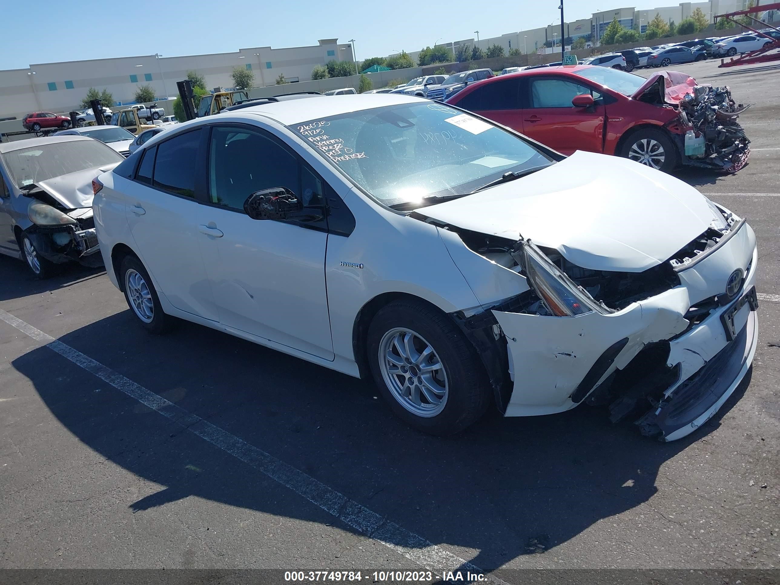 TOYOTA PRIUS 2019 jtdkarfu8k3075311