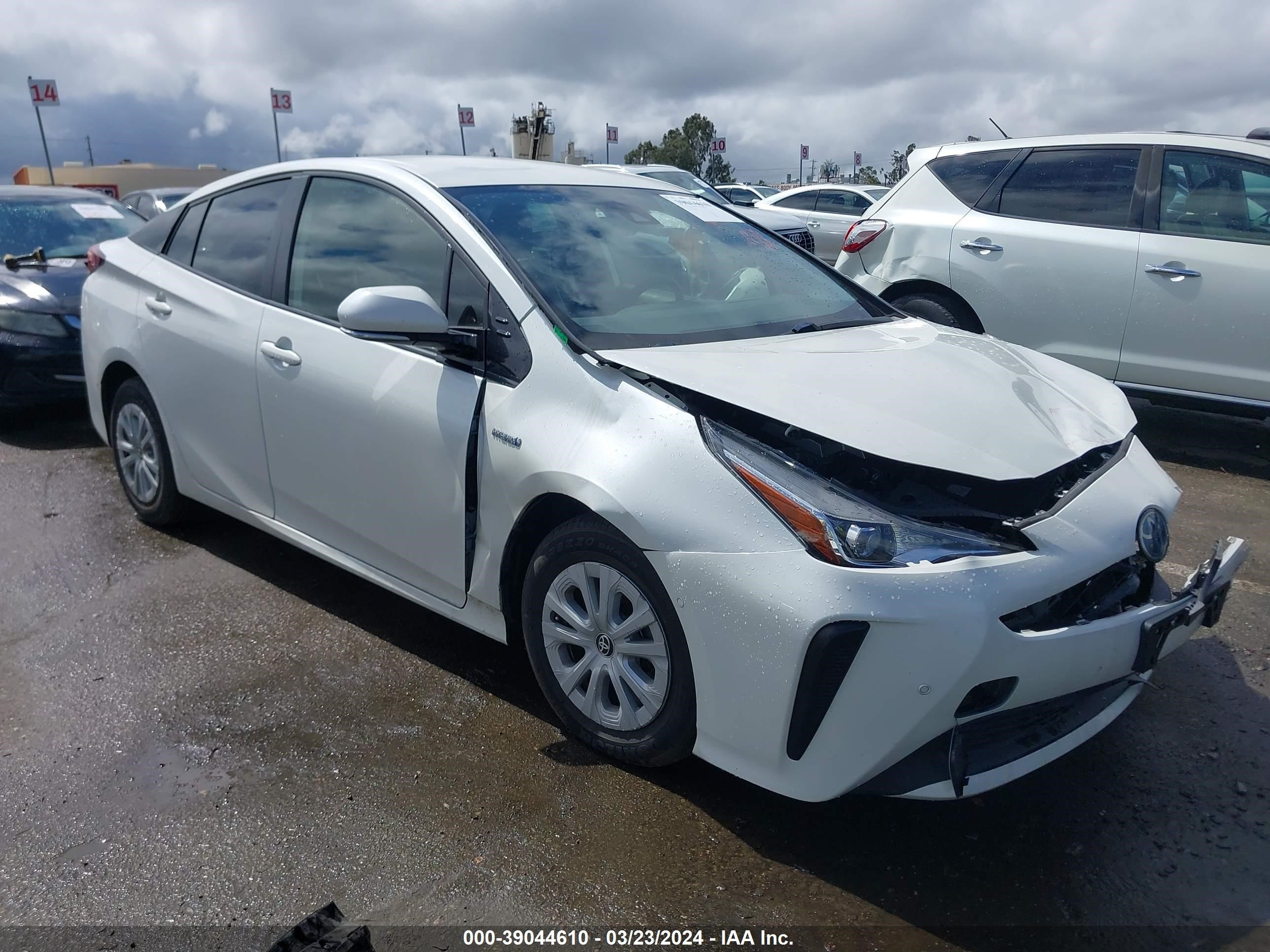 TOYOTA PRIUS 2019 jtdkarfu8k3086759