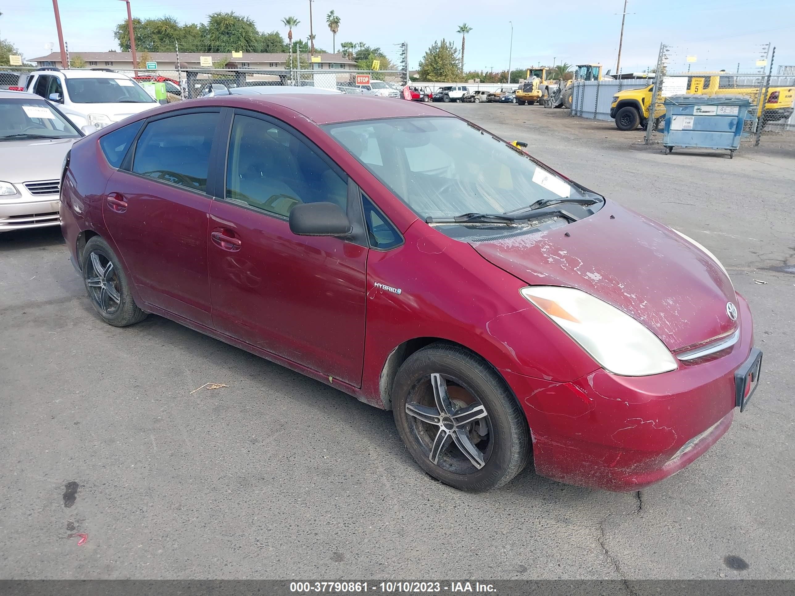 TOYOTA PRIUS 2004 jtdkb20u040010082