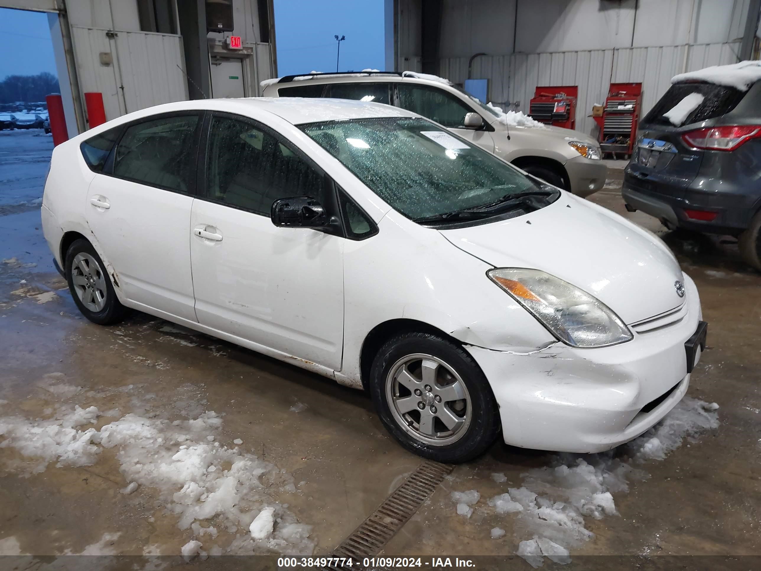 TOYOTA PRIUS 2005 jtdkb20u053037105