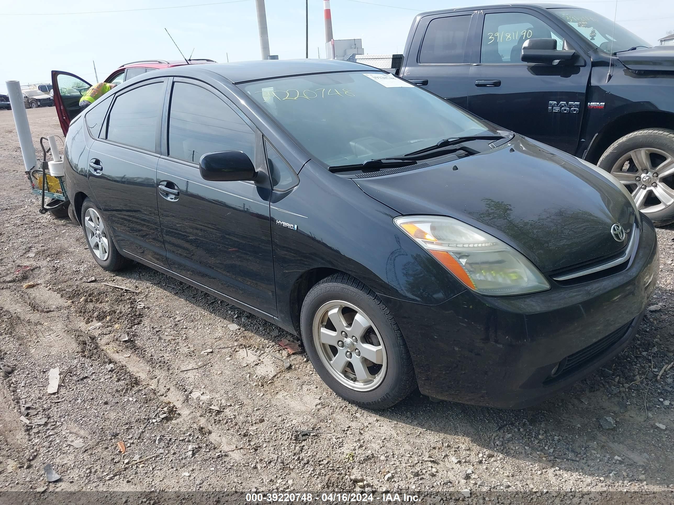 TOYOTA PRIUS 2008 jtdkb20u083444491