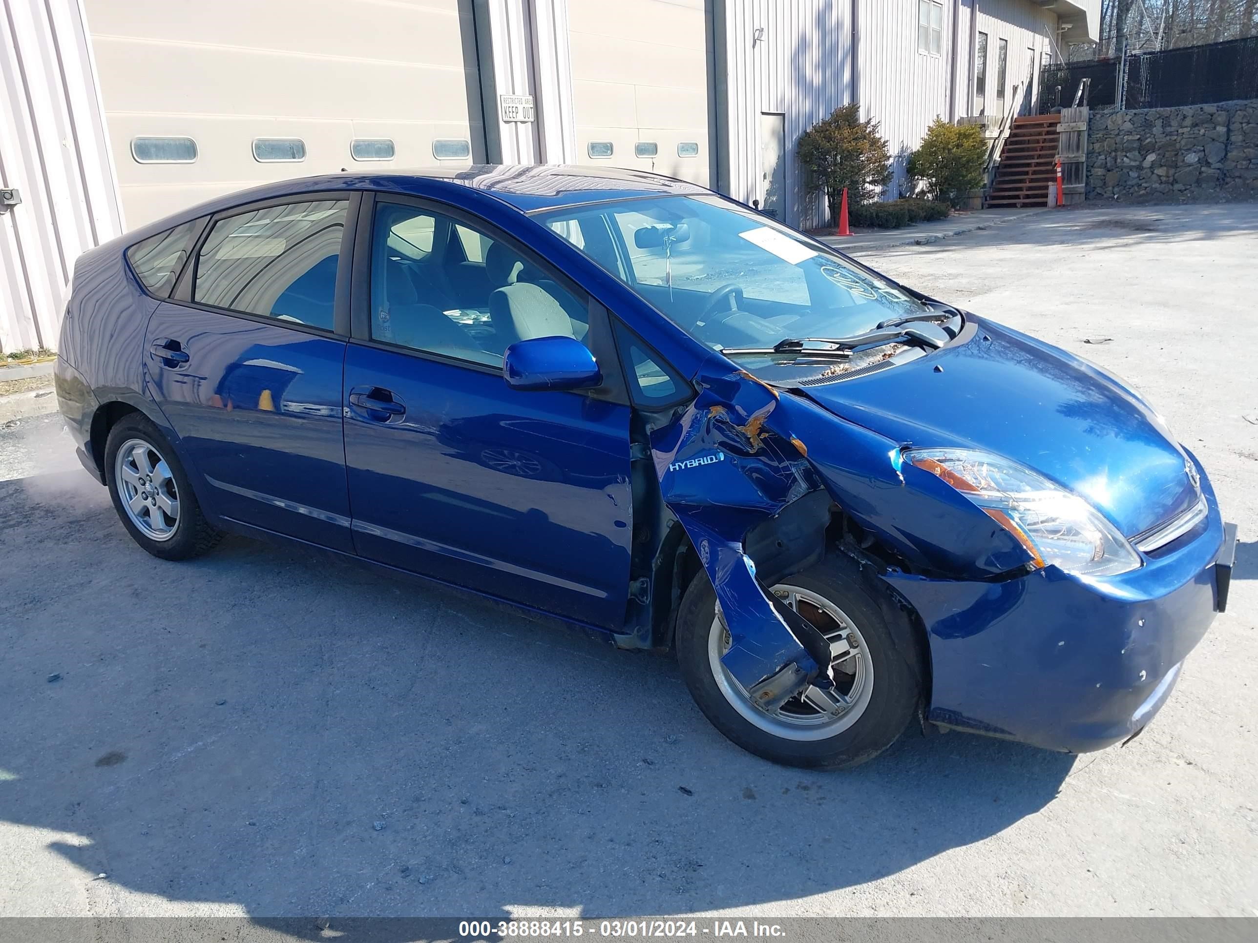 TOYOTA PRIUS 2008 jtdkb20u087718281