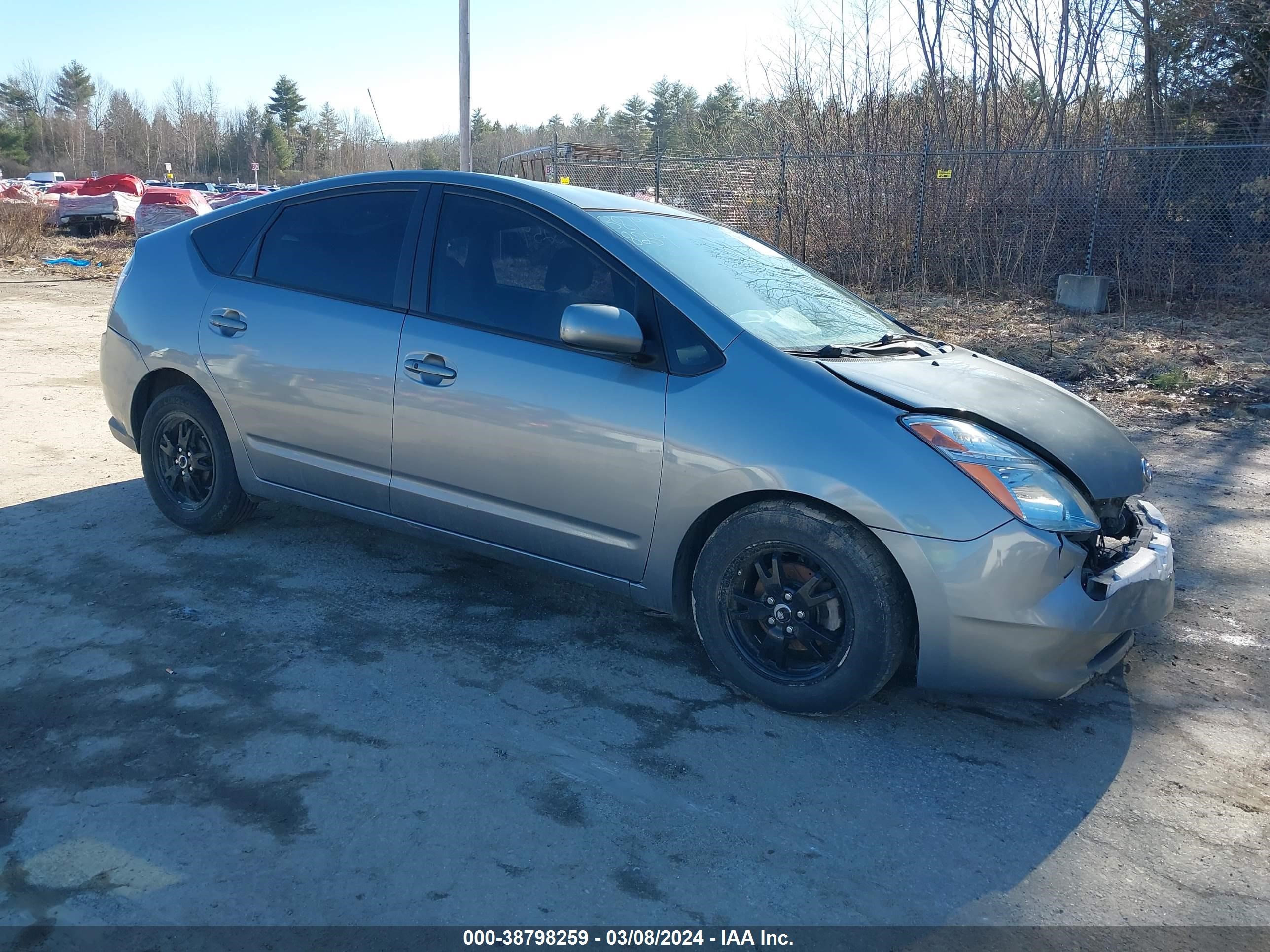 TOYOTA PRIUS 2004 jtdkb20u140052101