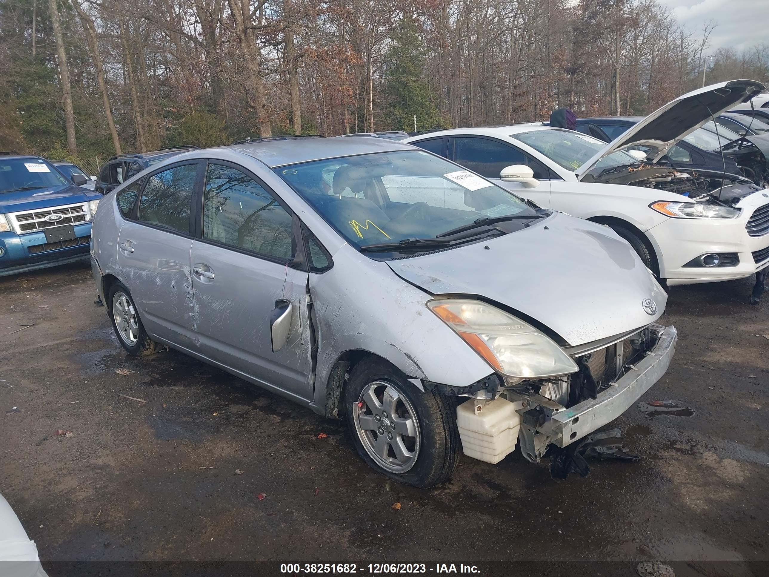 TOYOTA PRIUS 2006 jtdkb20u163163104