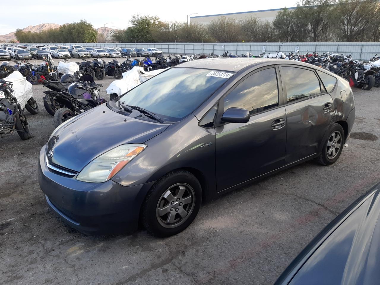 TOYOTA PRIUS 2008 jtdkb20u183385712