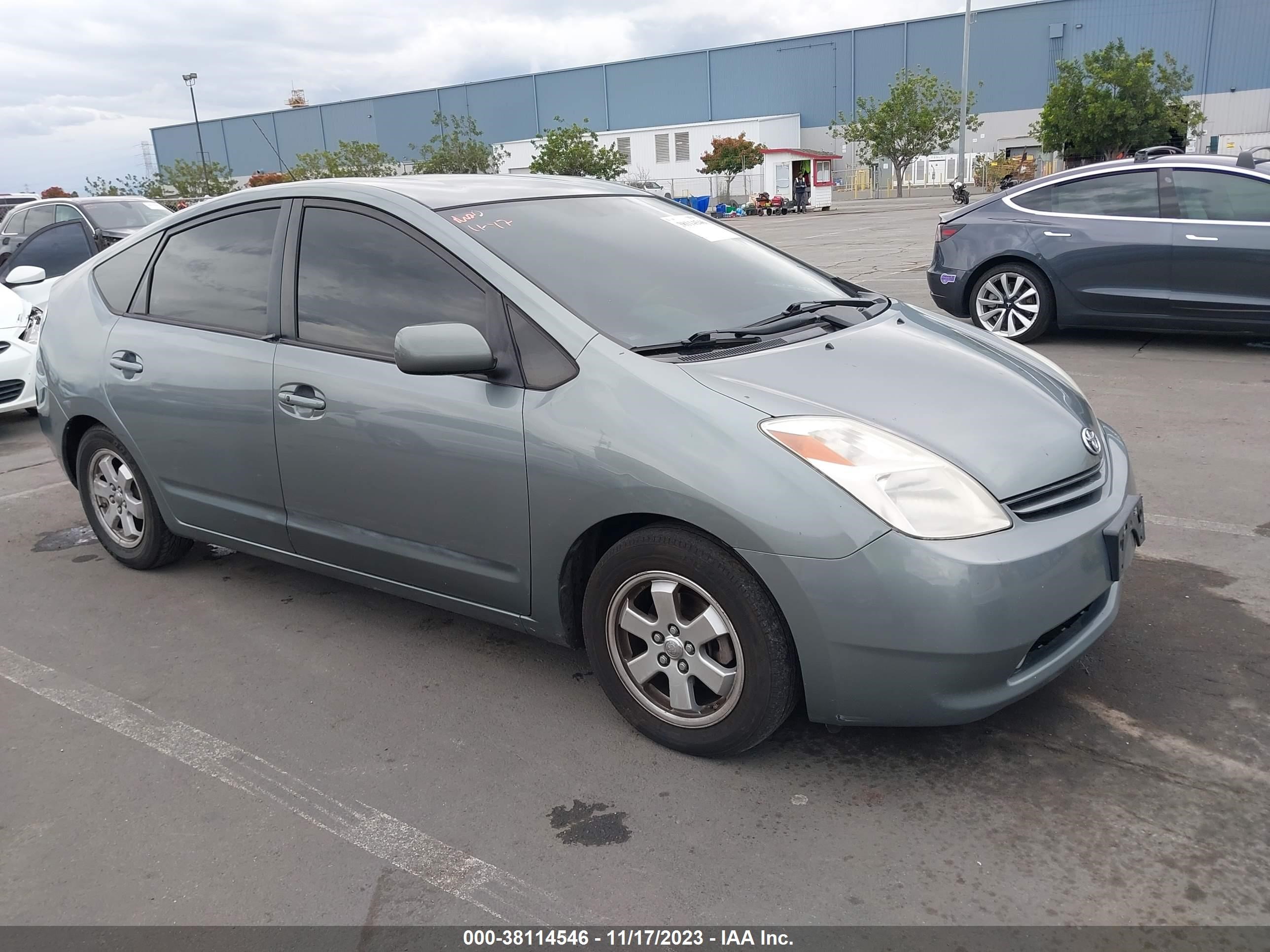 TOYOTA PRIUS 2005 jtdkb20u253106845