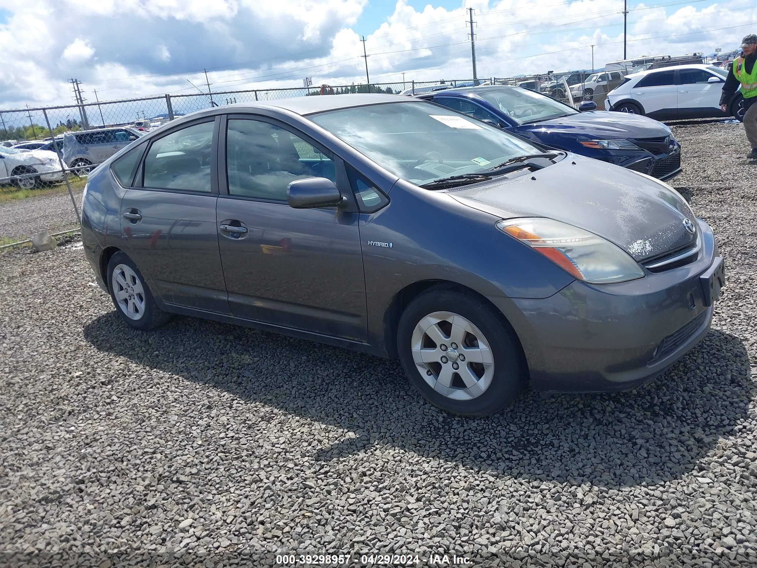 TOYOTA PRIUS 2008 jtdkb20u283456965