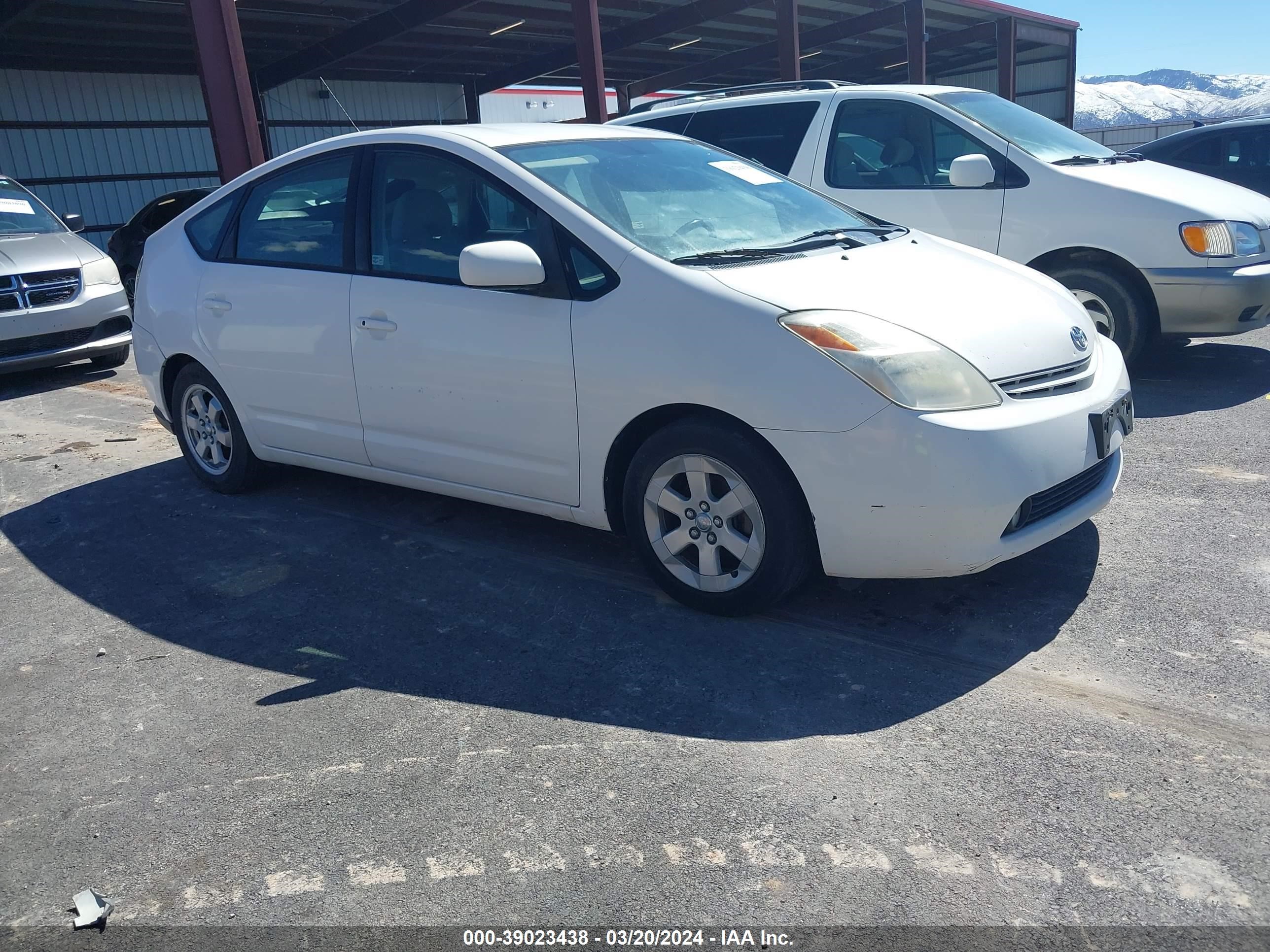 TOYOTA PRIUS 2005 jtdkb20u353043450