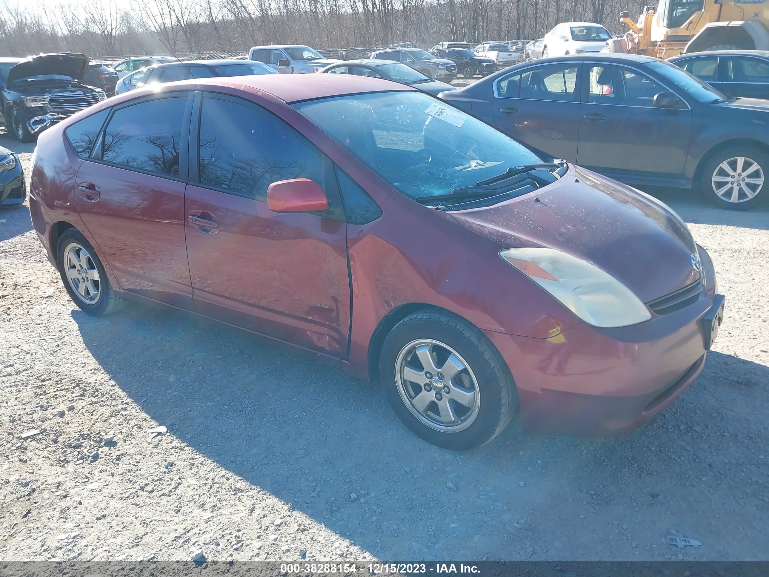 TOYOTA PRIUS 2005 jtdkb20u357040413