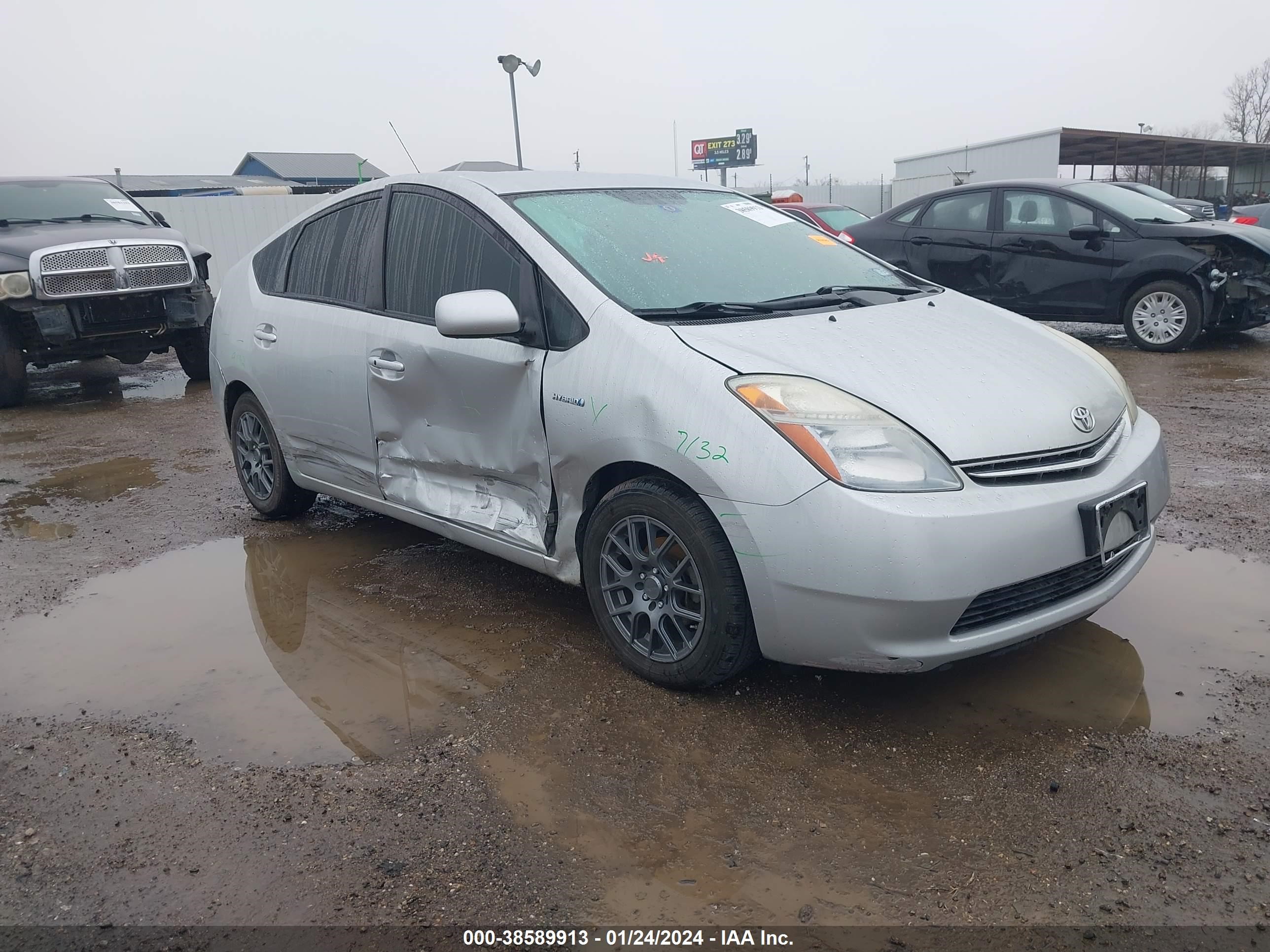 TOYOTA PRIUS 2009 jtdkb20u393542500