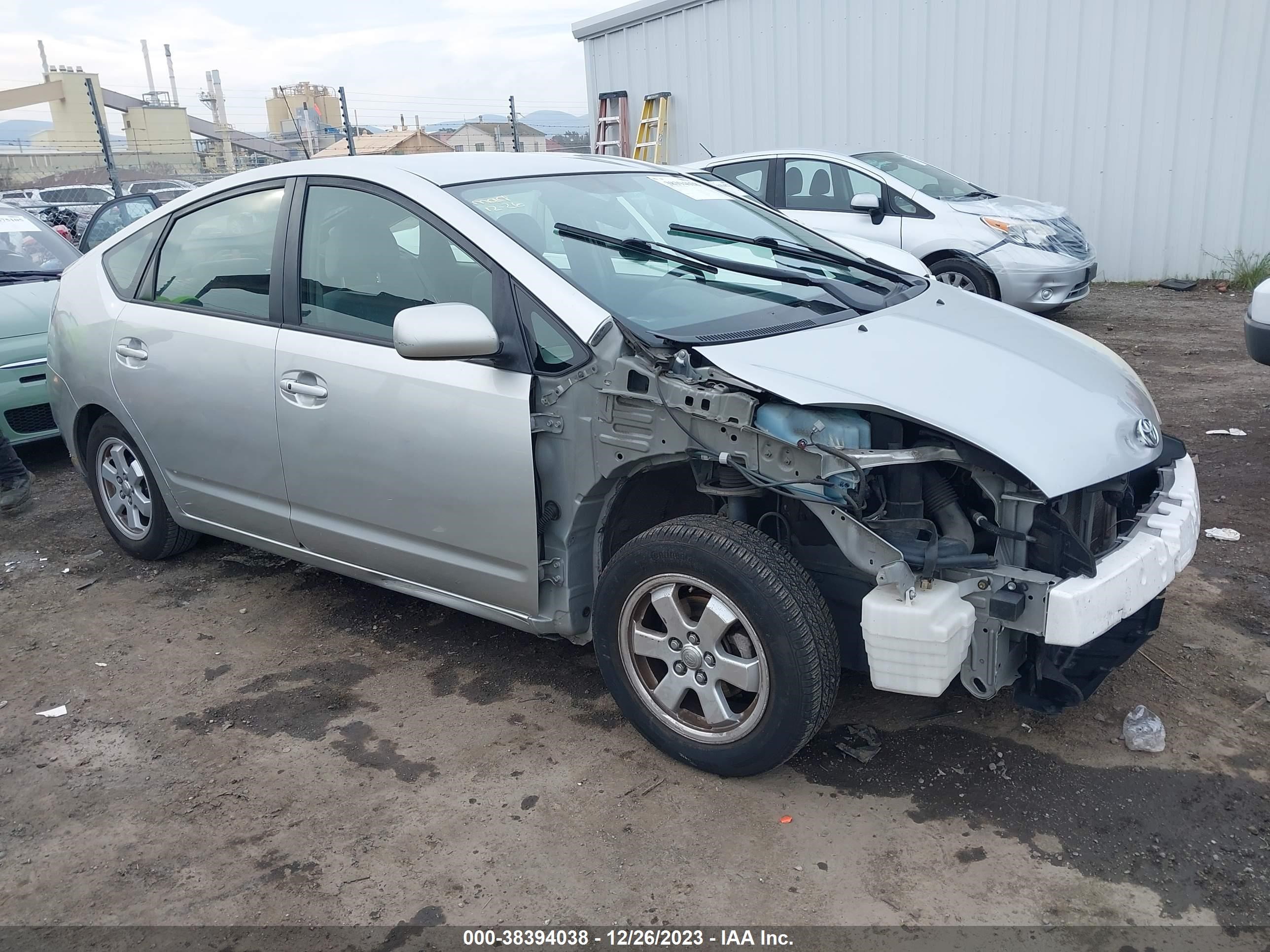 TOYOTA PRIUS 2004 jtdkb20u440013065