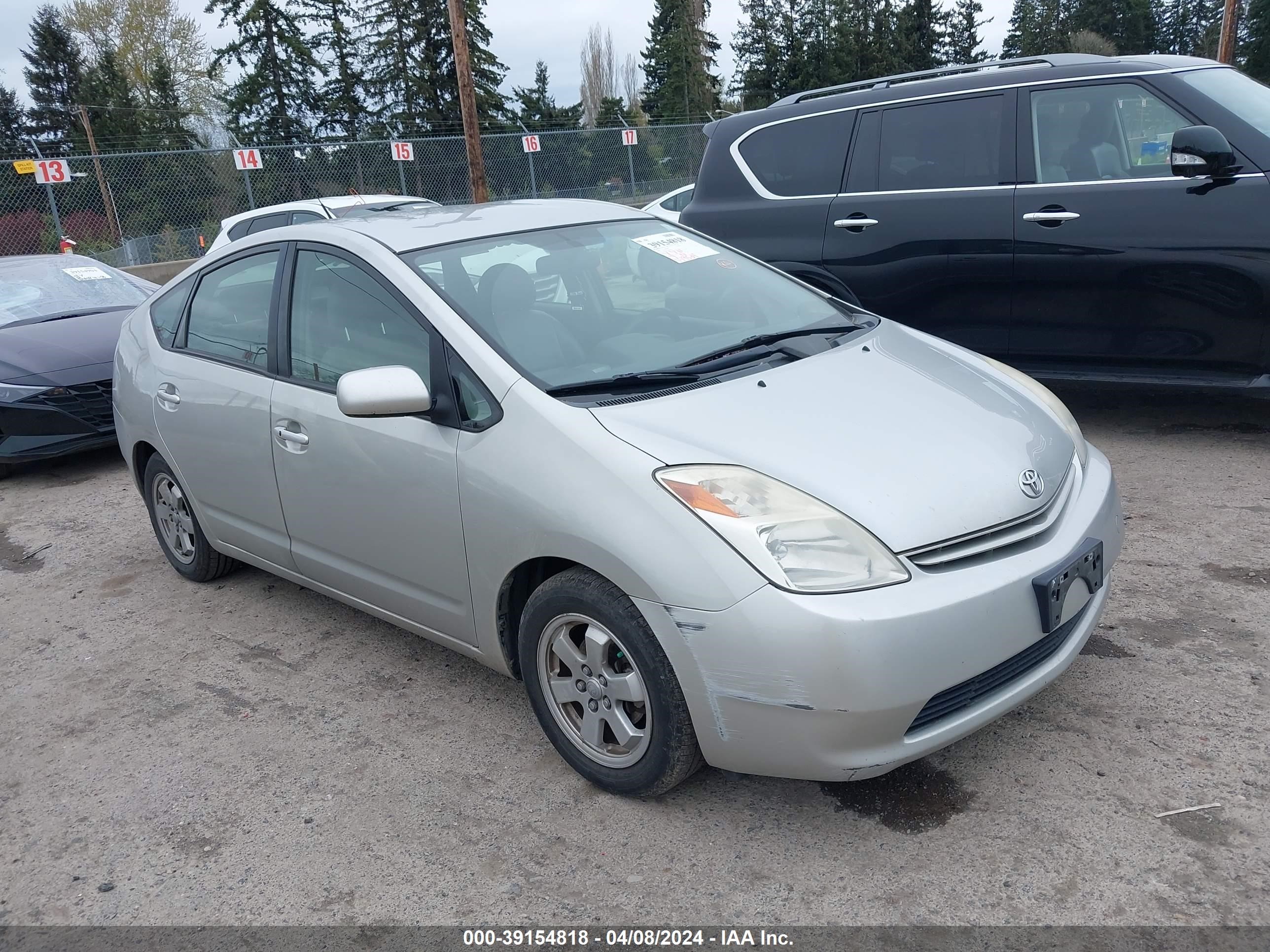 TOYOTA PRIUS 2004 jtdkb20u440014944