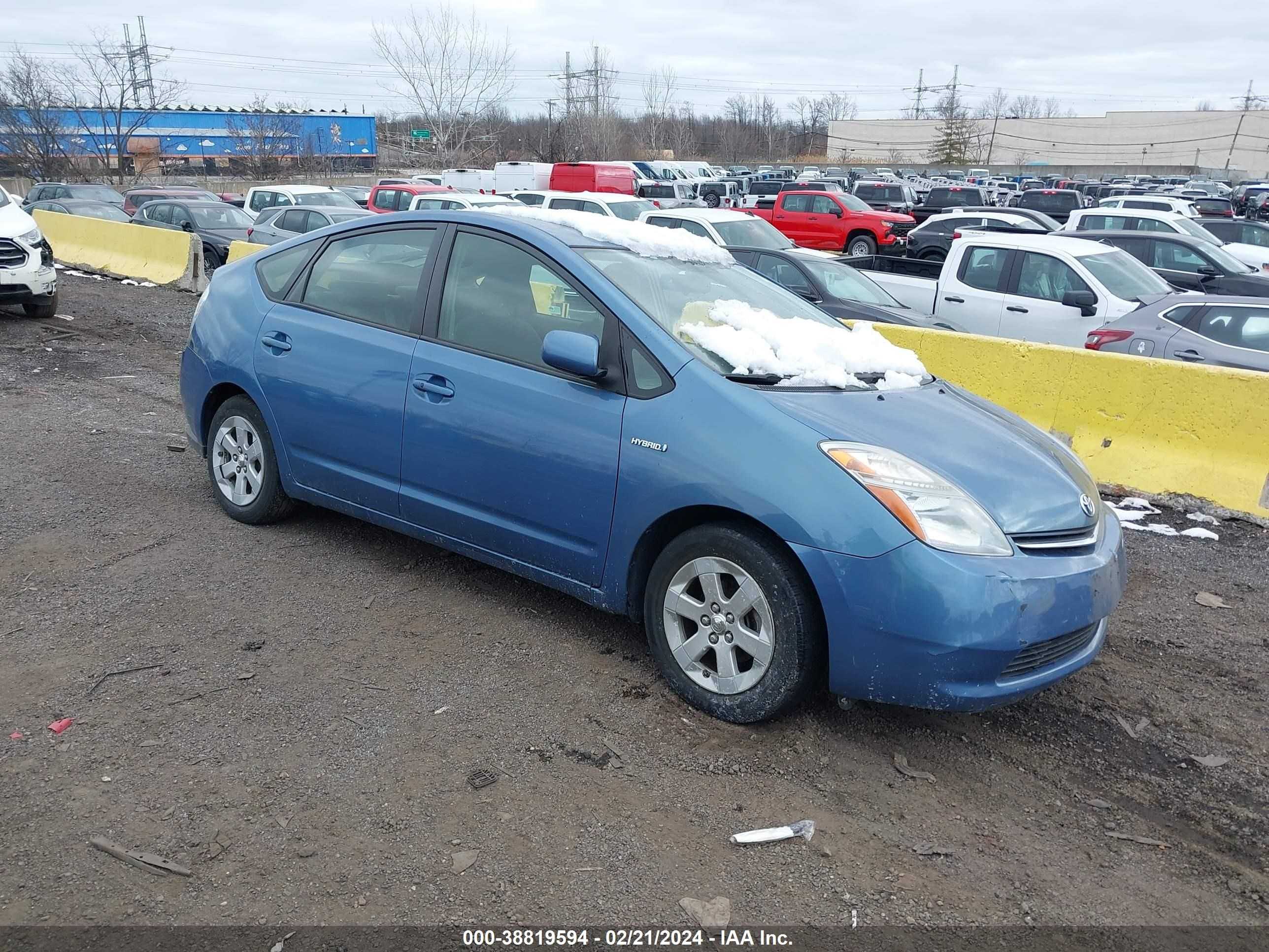 TOYOTA PRIUS 2008 jtdkb20u487700169