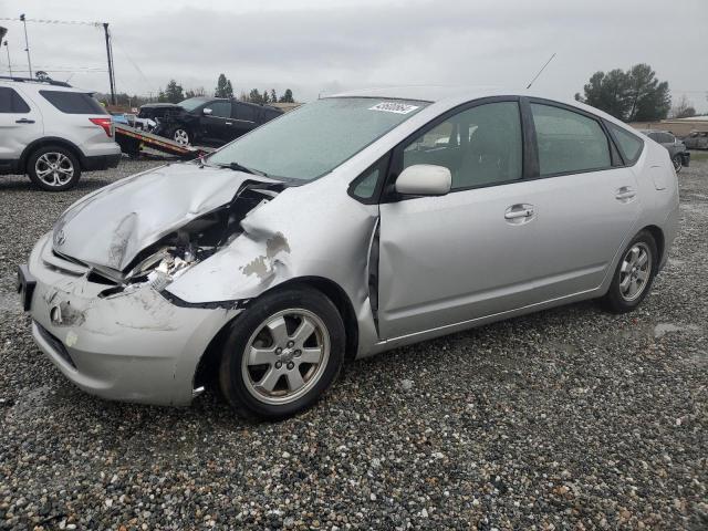 TOYOTA PRIUS 2005 jtdkb20u557008014