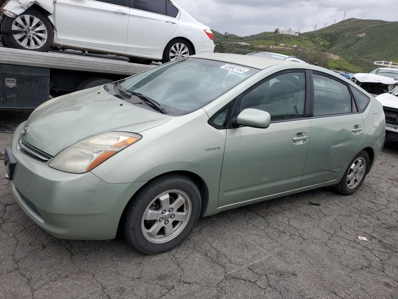 TOYOTA PRIUS 2008 jtdkb20u583389732